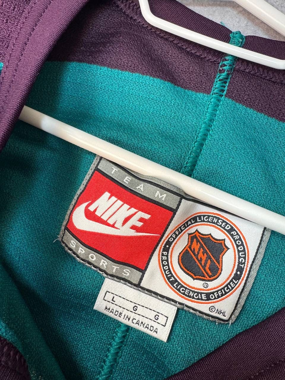 Nike Vintage Nike Anaheim Ducks Jersey Ice Hockey Size L Size US L / EU 52-54 / 3 - 8 Thumbnail