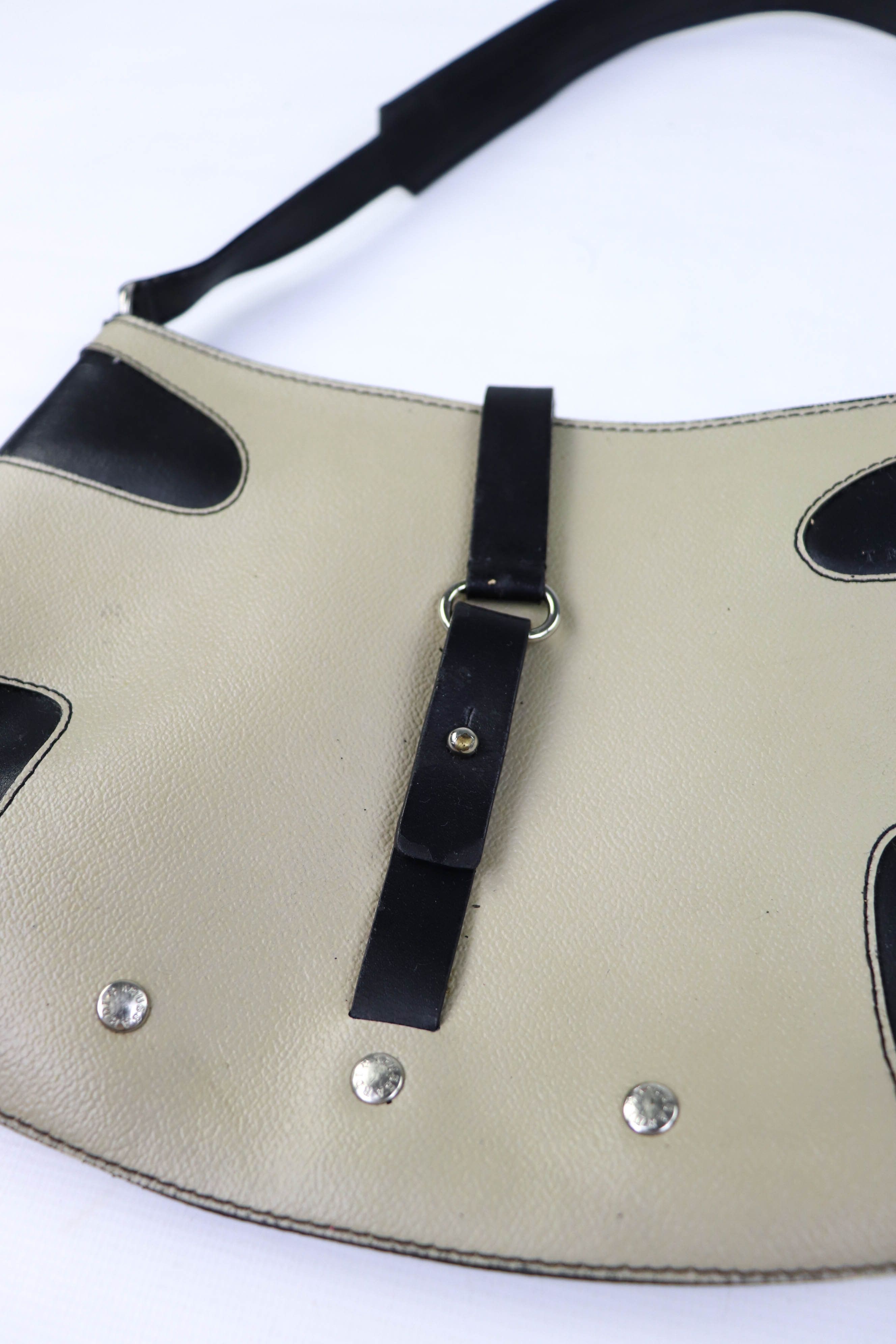 Trussardi Vintage Trussardi Made in Italy Mini Leather Shoulder Bag Size ONE SIZE - 14 Thumbnail
