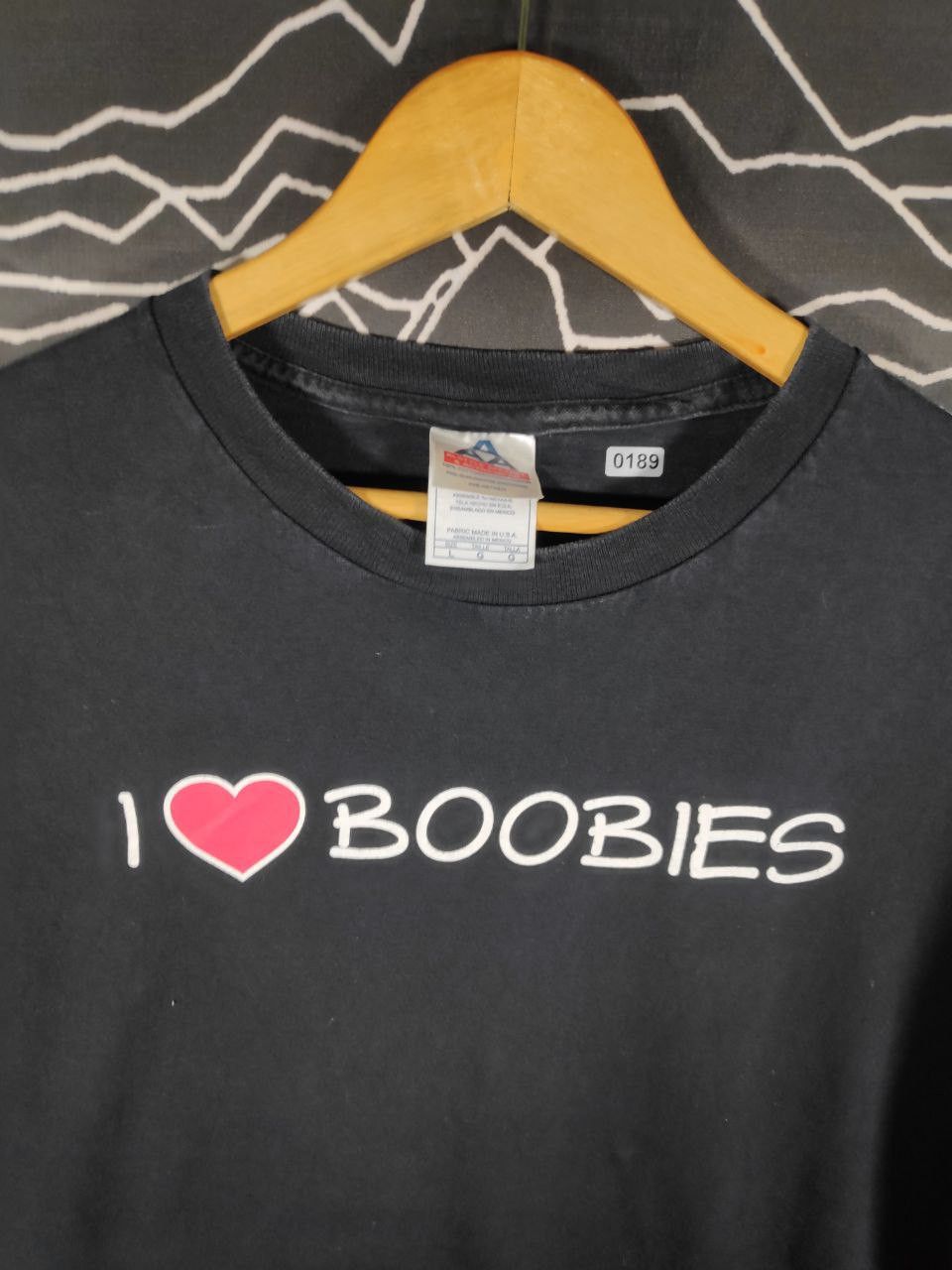 Alstyle 00s I Love Boobies Sexy Statement Inapproriate Tee Size L Size US L / EU 52-54 / 3 - 3 Thumbnail
