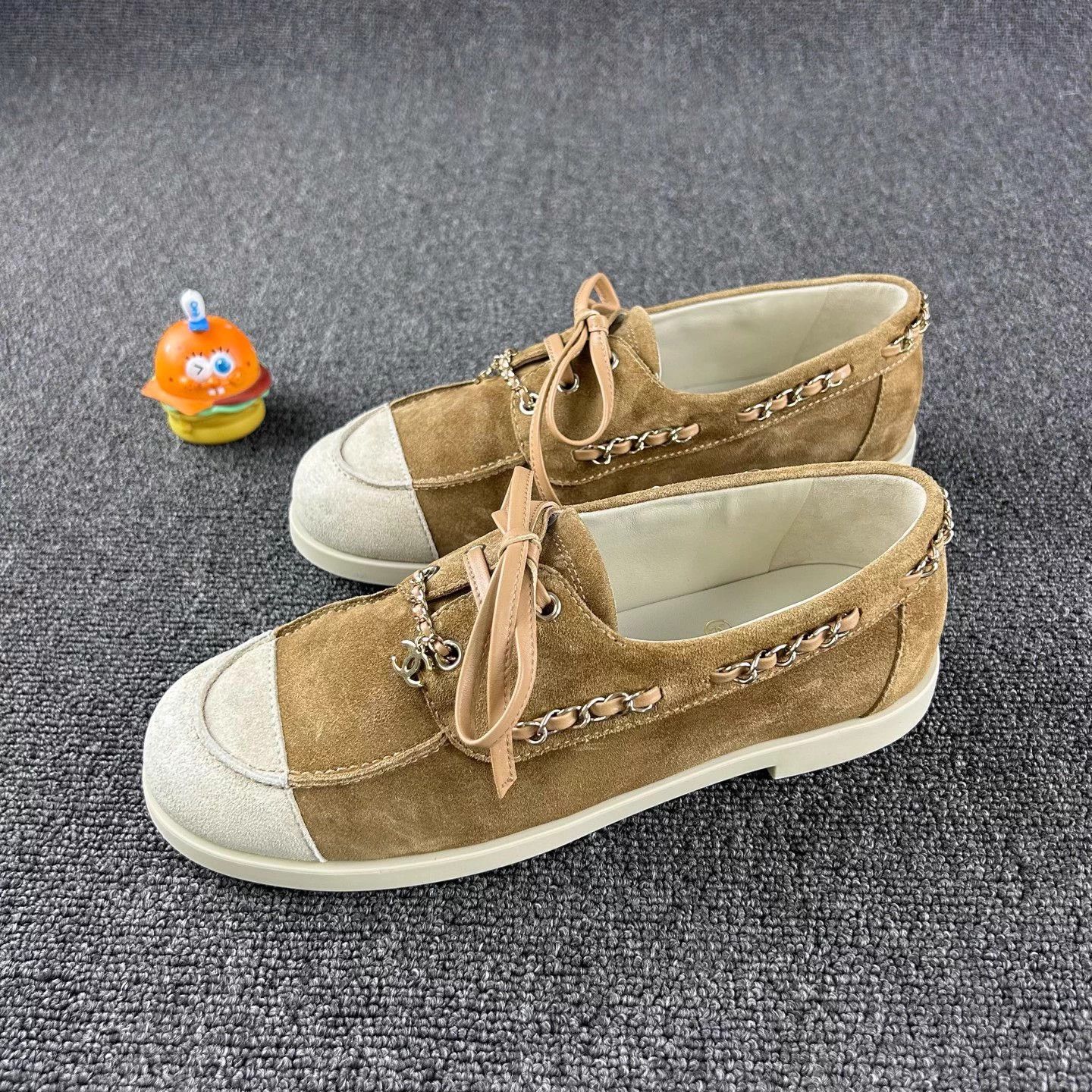 Chanel Chanel 26C Suede Woven Chain Loafers 38 Size US 7 / IT 37 - 1 Thumbnail