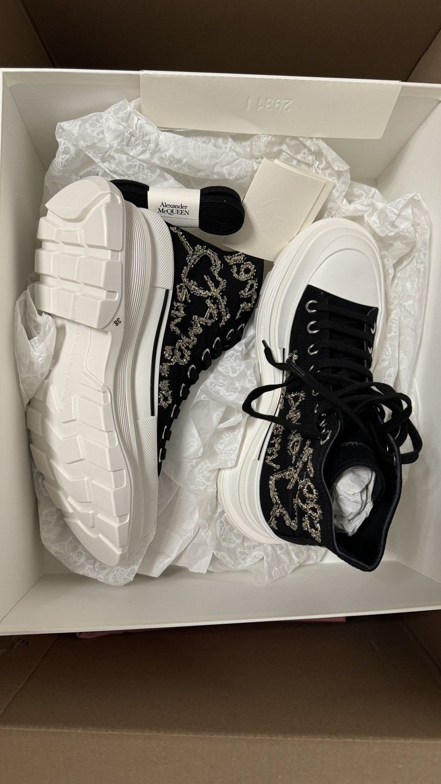 Alexander McQueen Alexander McQueen Sneaker New Size US 8 / IT 38 - 4 Thumbnail