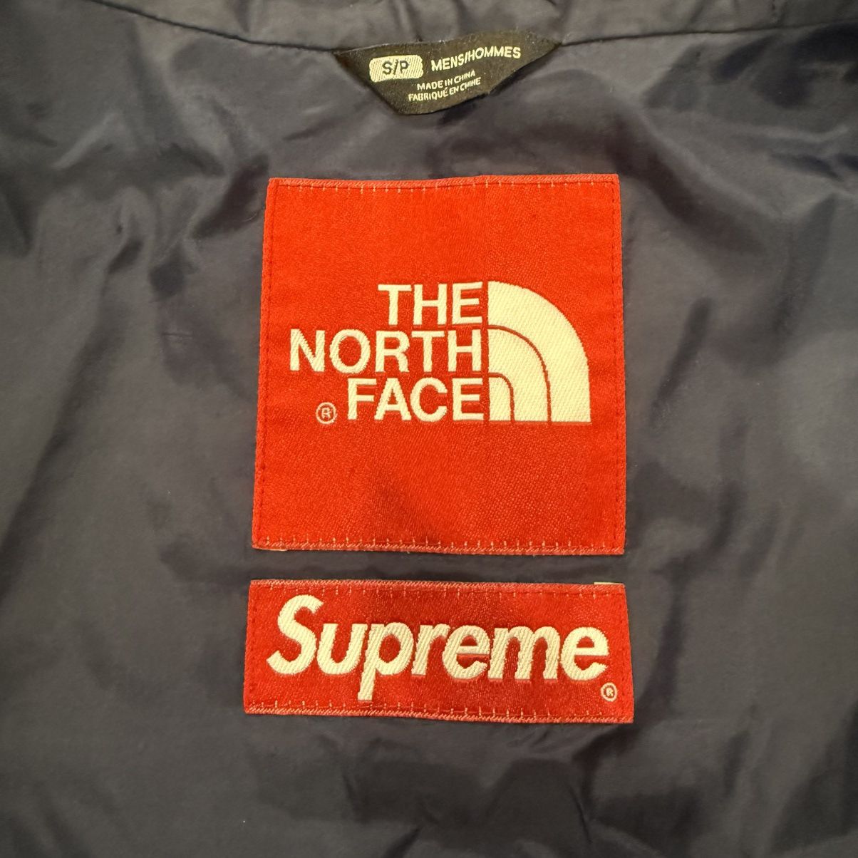 Supreme Supreme The North Face Denim Dot Shot Jacket Small TNF Size US S / EU 44-46 / 1 - 4 Thumbnail