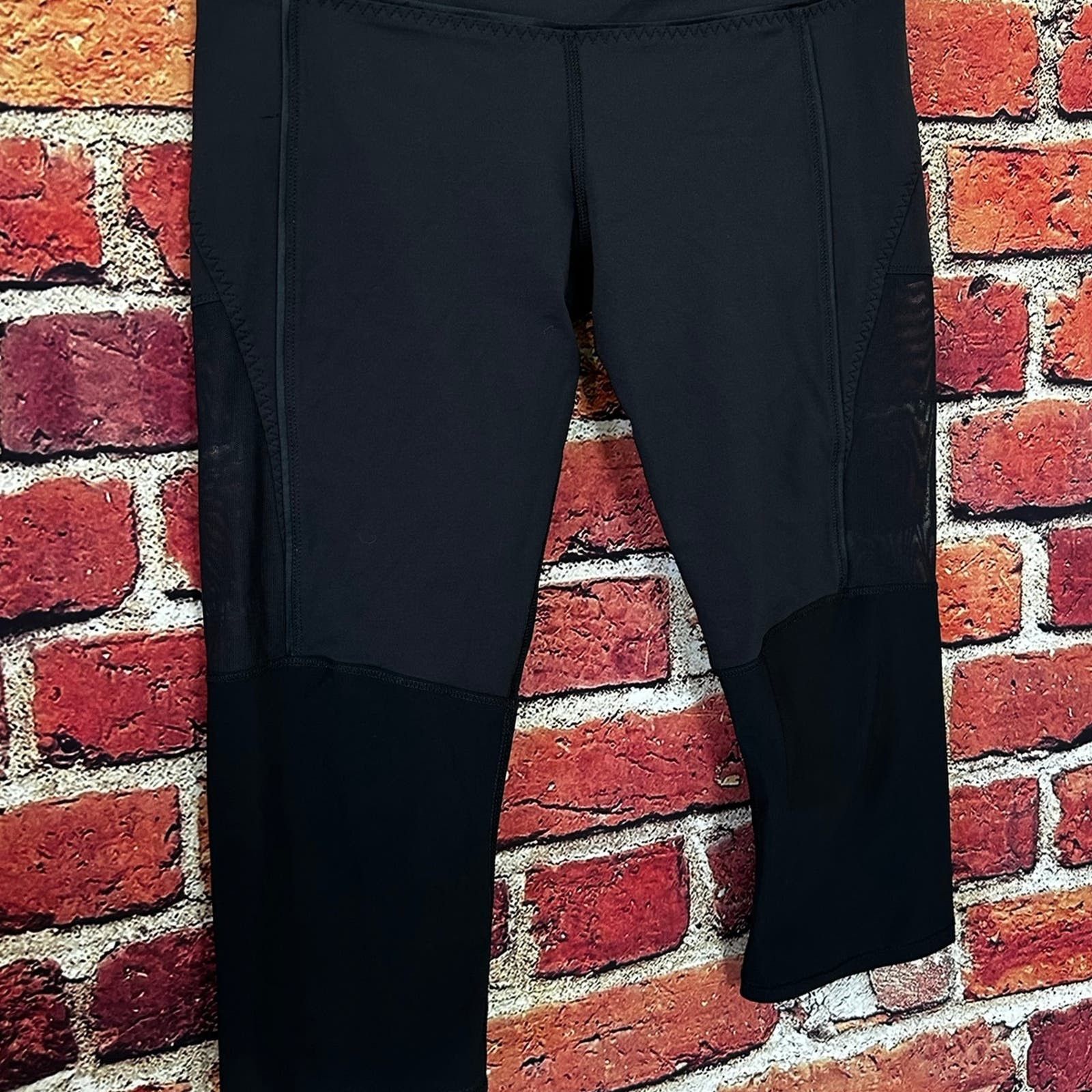 Lululemon lululemon leggings size 6 Size 28" / US 6 / IT 42 - 2 Thumbnail