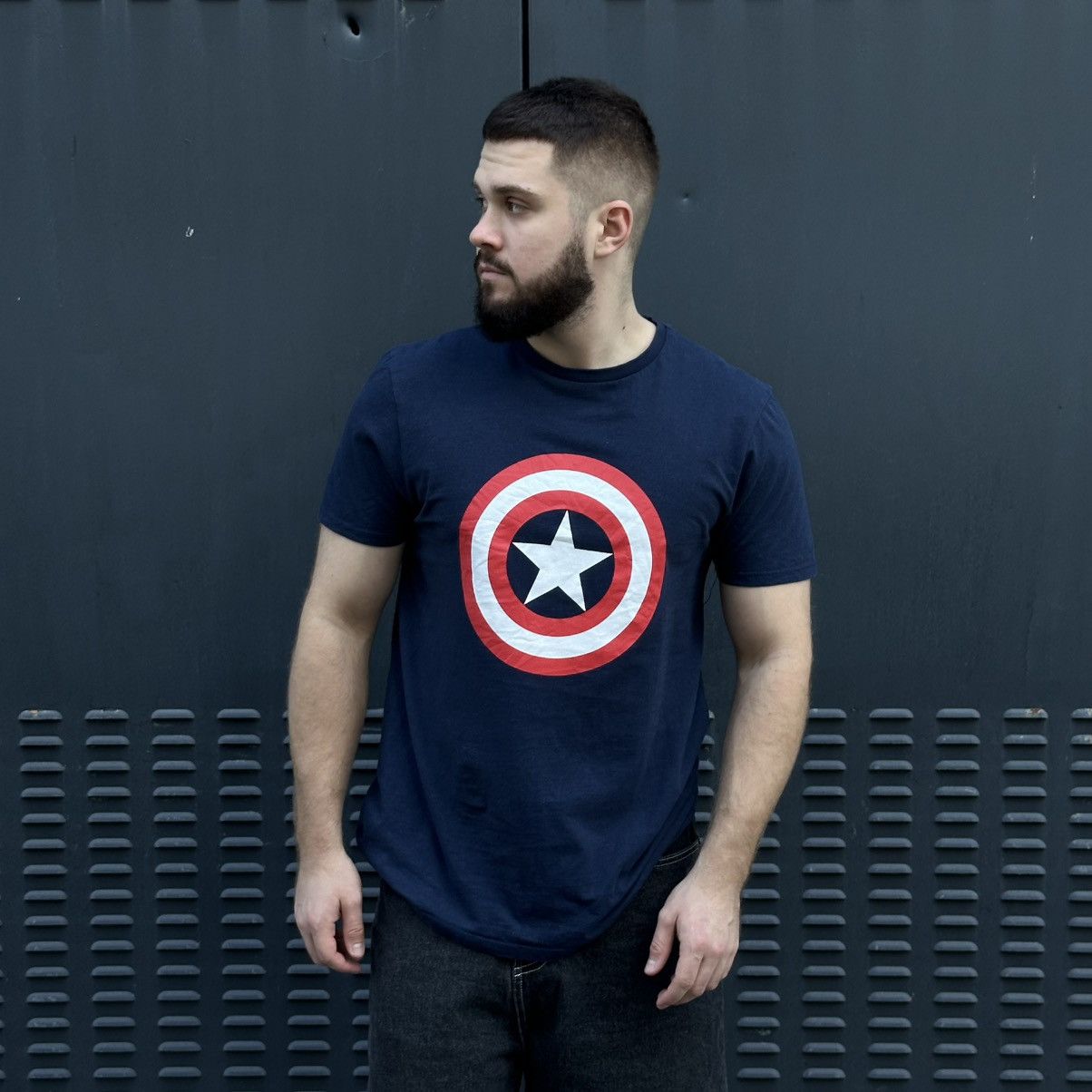 Marvel Comics × Vintage Vintage Marvel Comics T-shirts DC Cartoon Capitan America Size US L / EU 52-54 / 3 - 1 Thumbnail