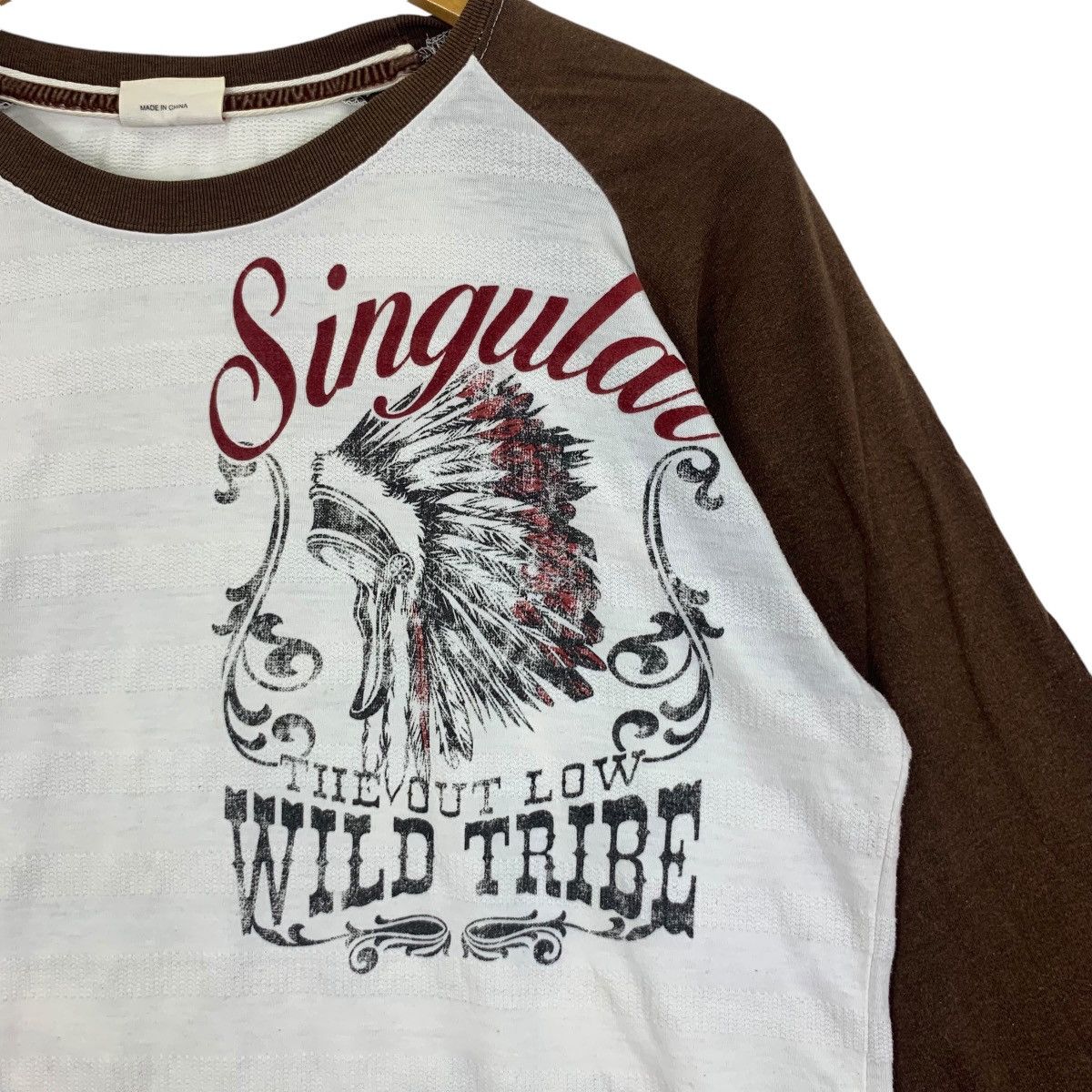 Vintage LOCK HEAVEN GOODNESS Wild Tribe The Out Low Tee Shirt Size XL / US 12-14 / IT 48-50 - 3 Thumbnail