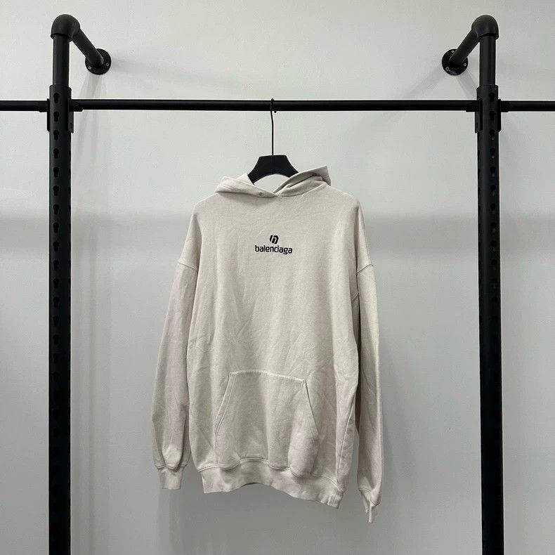 Balenciaga Balenciaga FW21 Hoodie with Embroidered Logo Size US XS / EU 42 / 0 - 1 Thumbnail