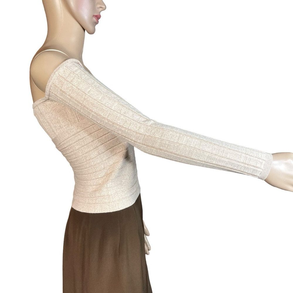 Ronny Kobo Ronny Kobo Rosette One-Shoulder Knit Oatmeal Top Size XS Size XS / US 0-2 / IT 36-38 - 5 Thumbnail