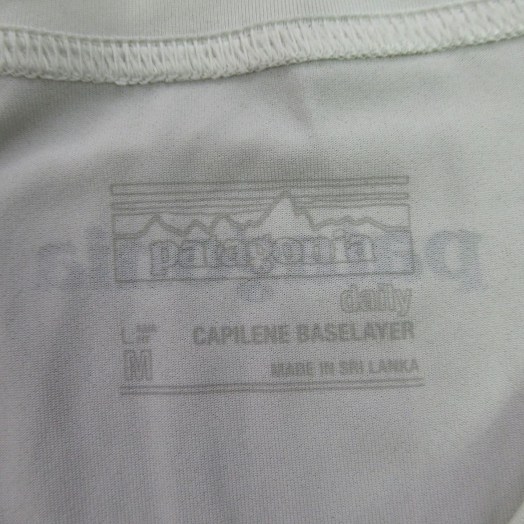 Patagonia Patagonia Shirt Mens Medium Long Sleeve Crew Neck White Outdoor Lightweight Shirt Size US M / EU 48-50 / 2 - 4 Thumbnail