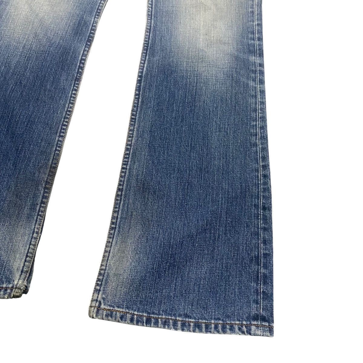 Levi's Vintage Levis 517 Faded Blue Flare Jeans Size US 32 / EU 48 - 8 Thumbnail