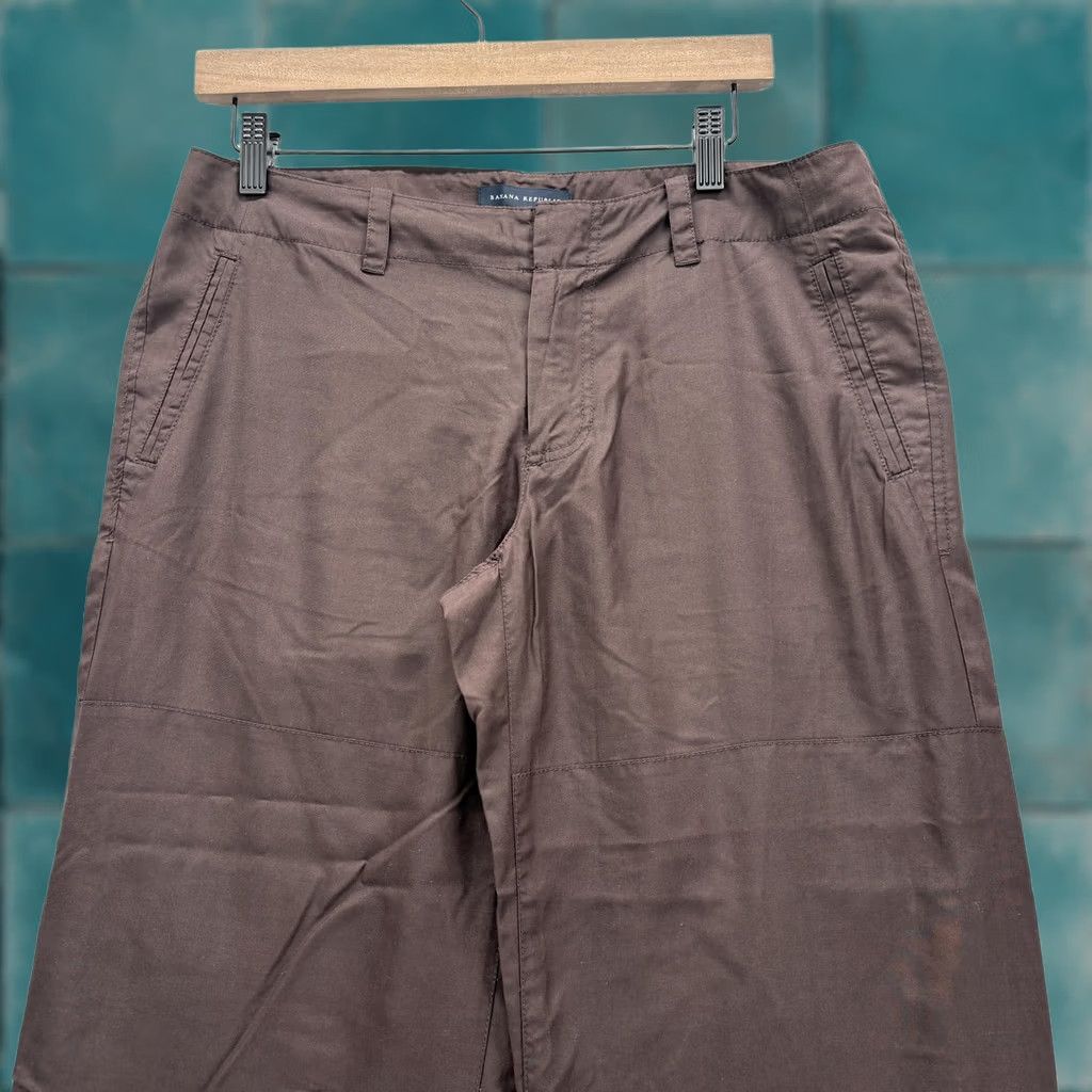 Banana Republic Banana Republic Silk Cropped Pants Womens 8 Brown Twill Wide Leg Casual Career Silk Pants Women 8 Brown Cropped Pockets Zip Flat Front Size 30" / US 8 / IT 44 - 1 Thumbnail