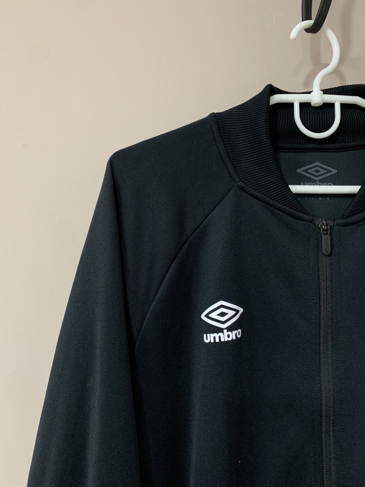 Umbro Schalke 04 Full Zip Football Jacket Umbro Soccer Size L Size US L / EU 52-54 / 3 - 3 Thumbnail