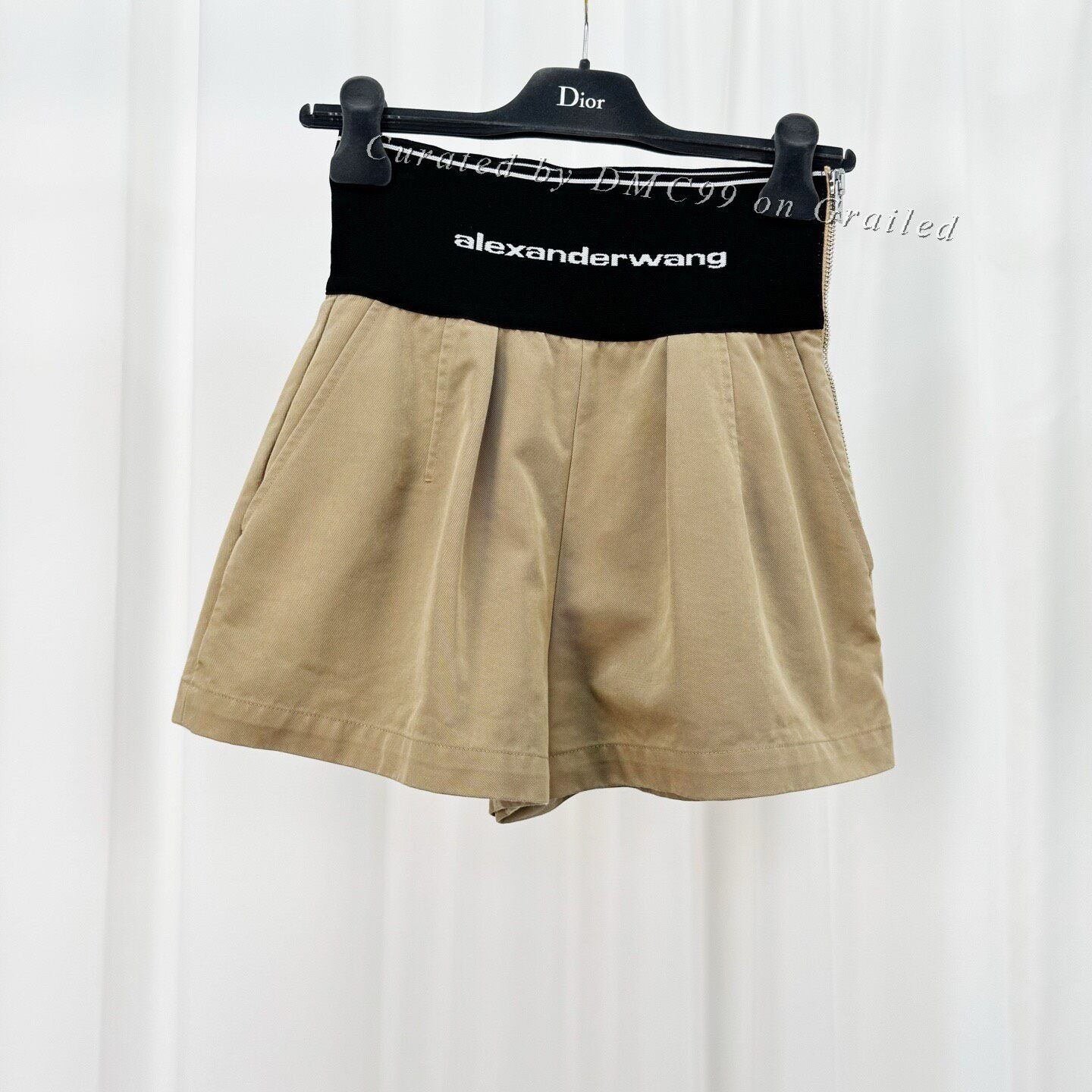 Alexander Wang Alexander Wang Khaki Letter Shorts Size 22" - 1 Thumbnail