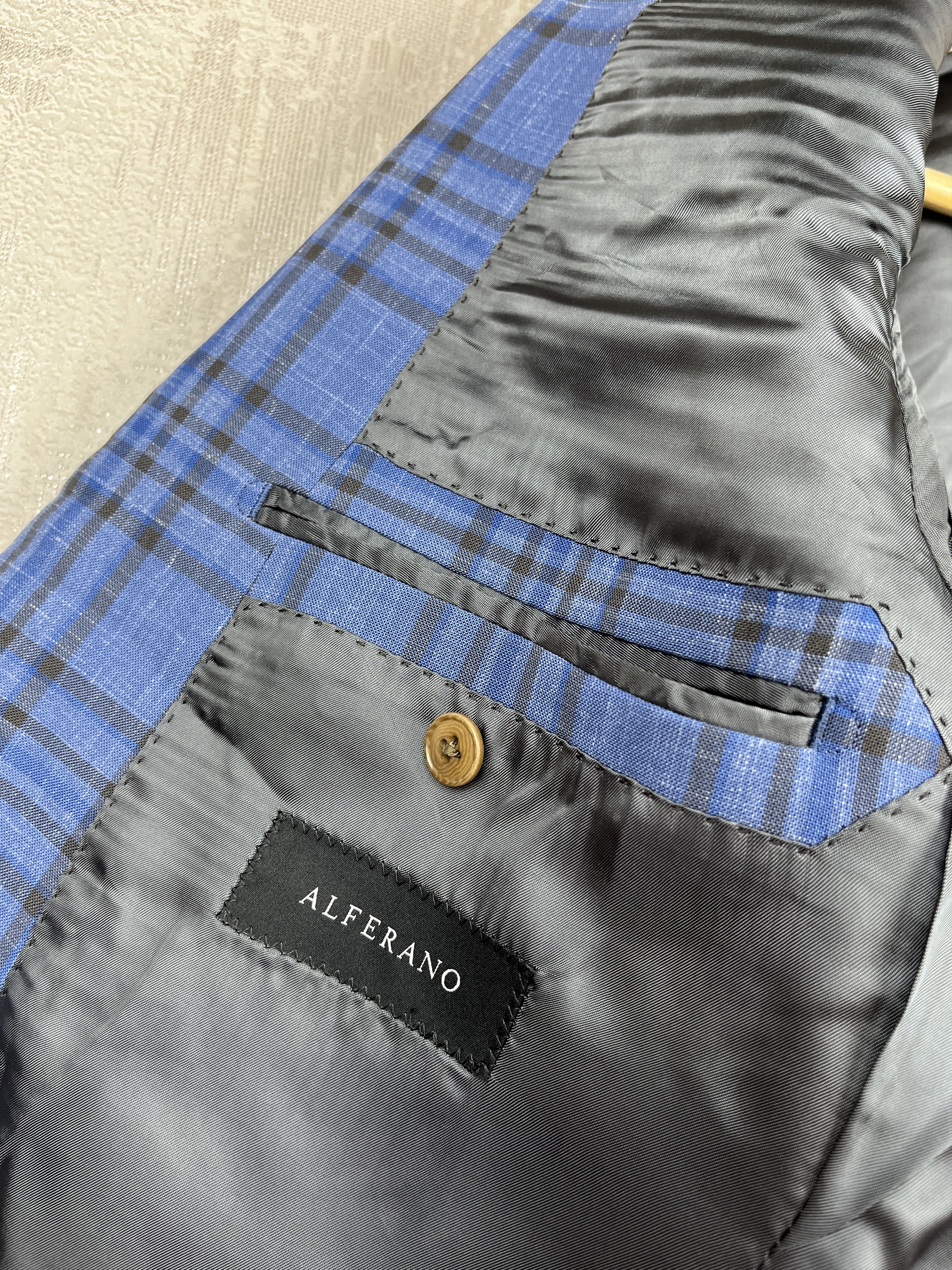 Ermenegildo Zegna Alferano Ermenegildo Zegna Check Wool Blazer Men's Size 46 ? Size US S / EU 44-46 / 1 - 10 Thumbnail