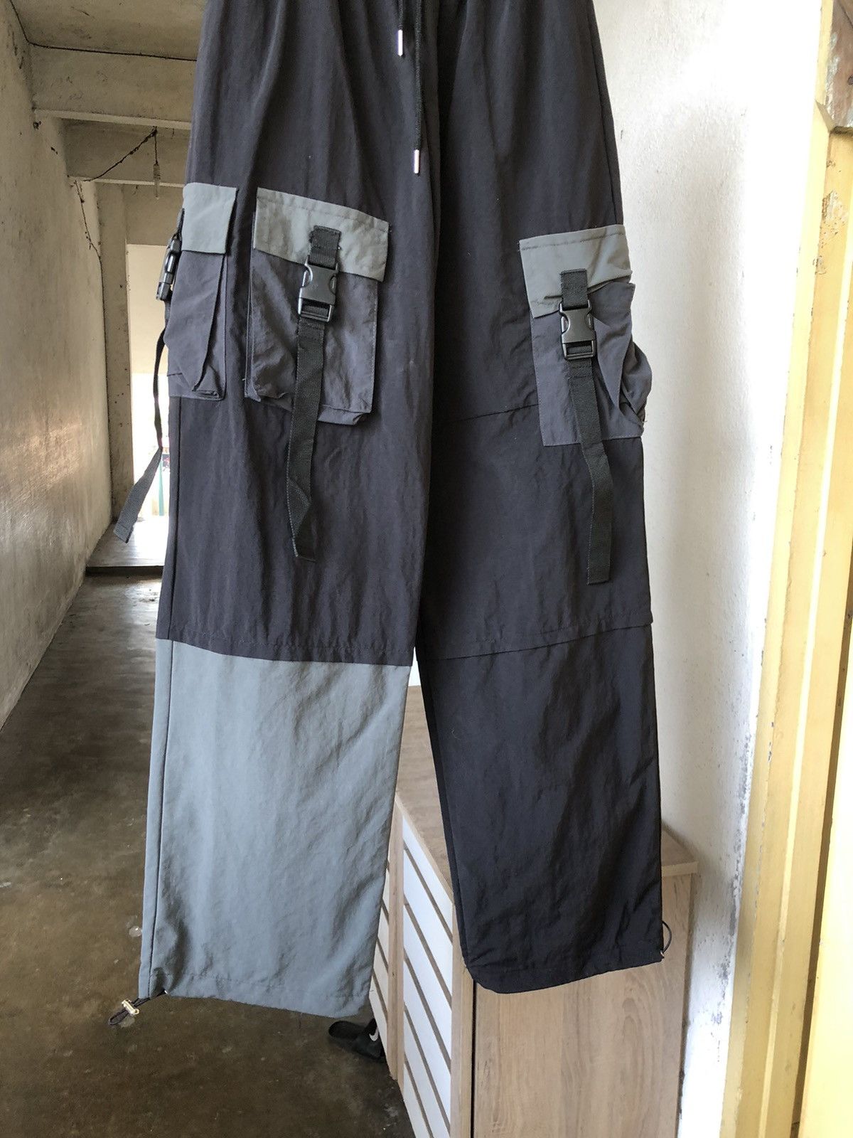 Japanese Brand Rare🔥 A-Wende Multipocket Parachute Pants Size US 30 / EU 46 - 4 Thumbnail