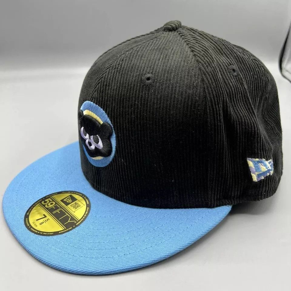 New Era Chicago Cubs Hat Men 7 5/8 Corduroy 59Fifty New Era Fitted Size ONE SIZE - 3 Thumbnail