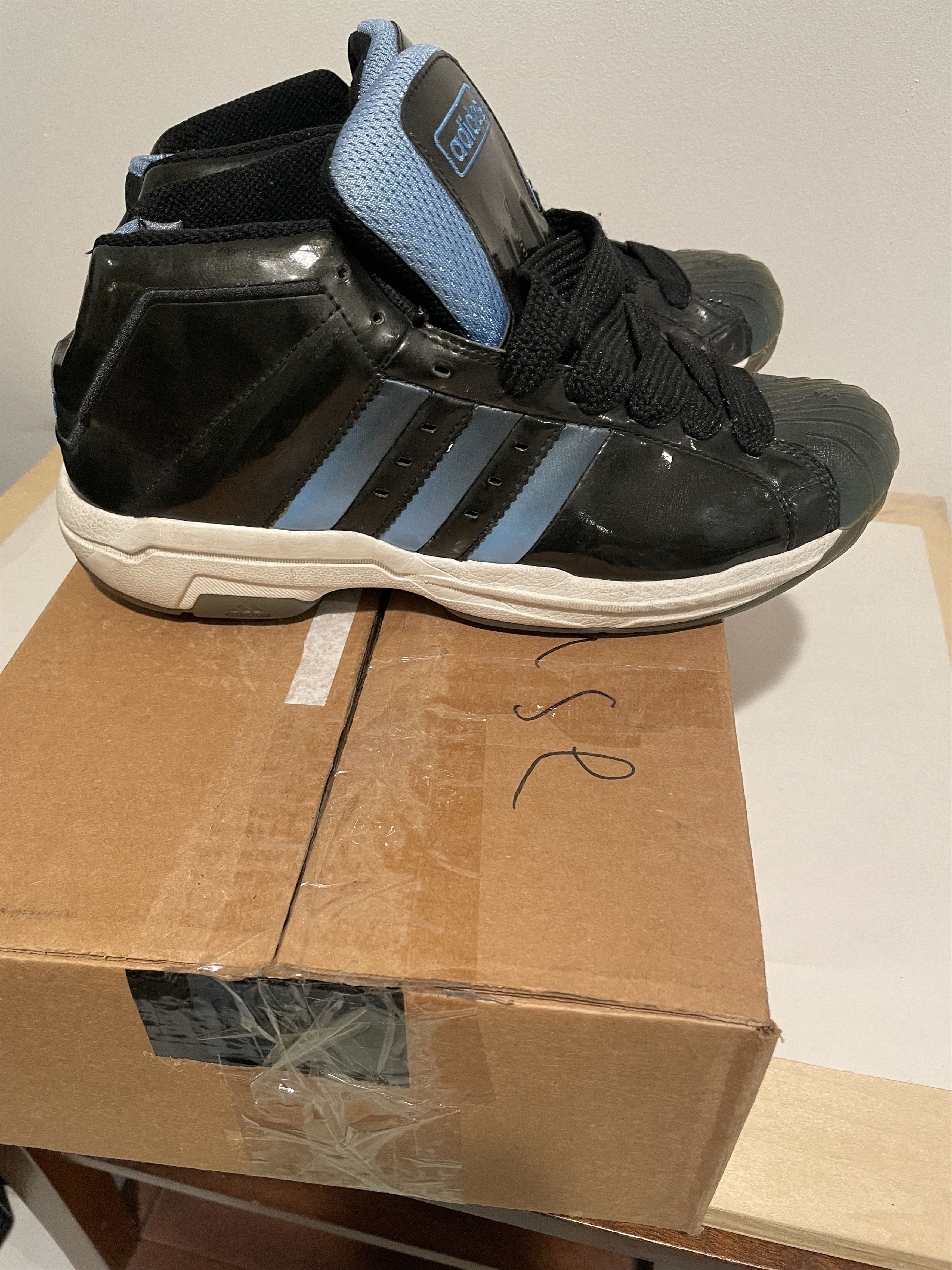 Adidas Retro Adidas Size US 10.5 / EU 43-44 - 7 Thumbnail