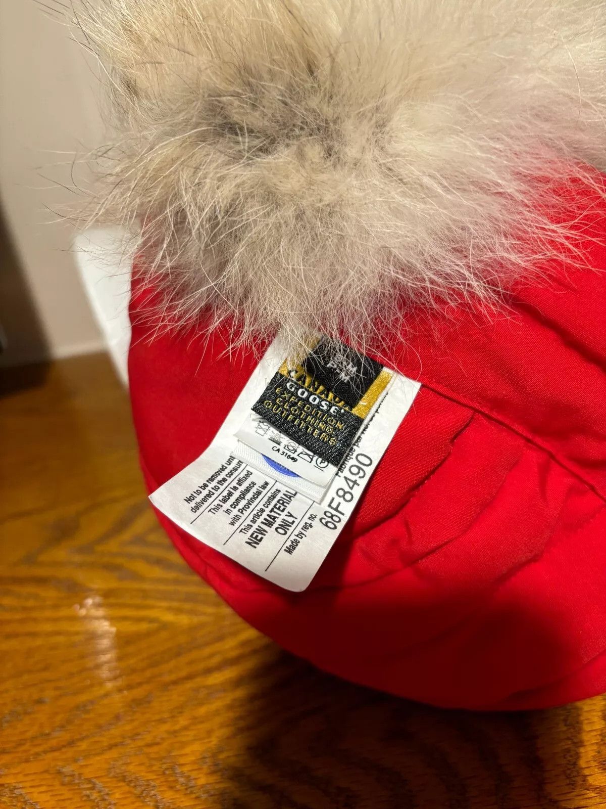 Canada Goose *OUT OF PRODUCTION* Aviator Trapper Fur Hat *SMALL-MEDIUM* Size ONE SIZE - 9 Thumbnail