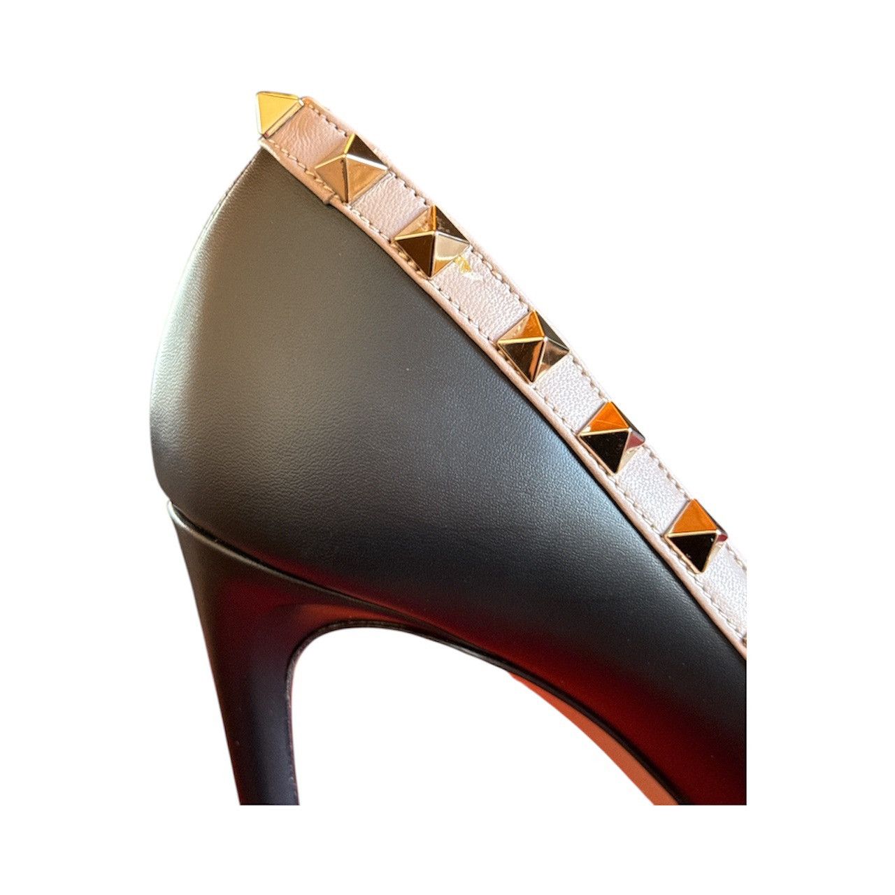 Valentino VALENTINO GARAVANI Rockstud Pointed Heel EU 37.5/7.5 Black Size US 7.5 / IT 37.5 - 9 Thumbnail