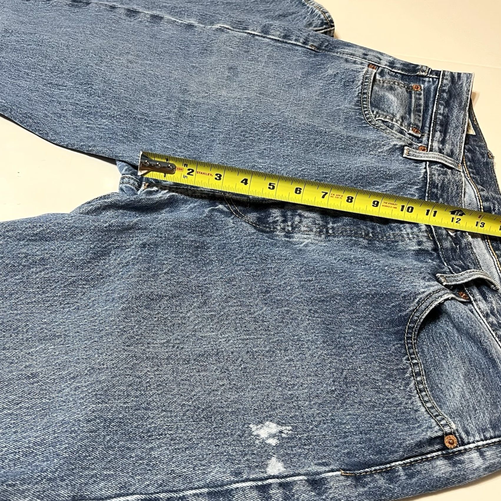 Levi's VINTAGE Levis 501 Jeans Denim Button-Fly 38x34 38x36 Measure Stained Blue Regular Mens Jeans Size US 38 / EU 54 - 4 Thumbnail
