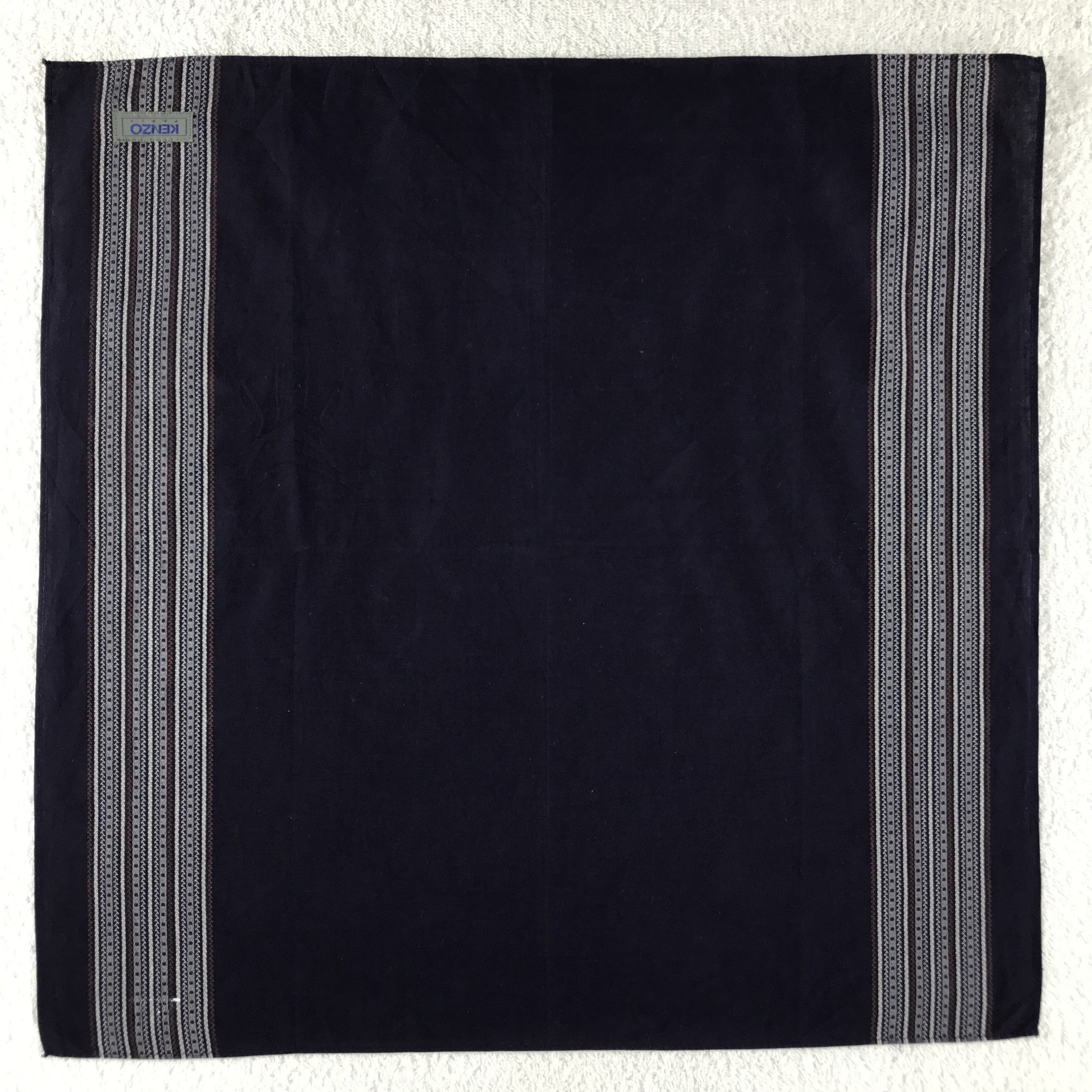 Kenzo × Vintage Kenzo Bandana / Handkerchief / Neckerchief - S316 Size ONE SIZE - 1 Thumbnail