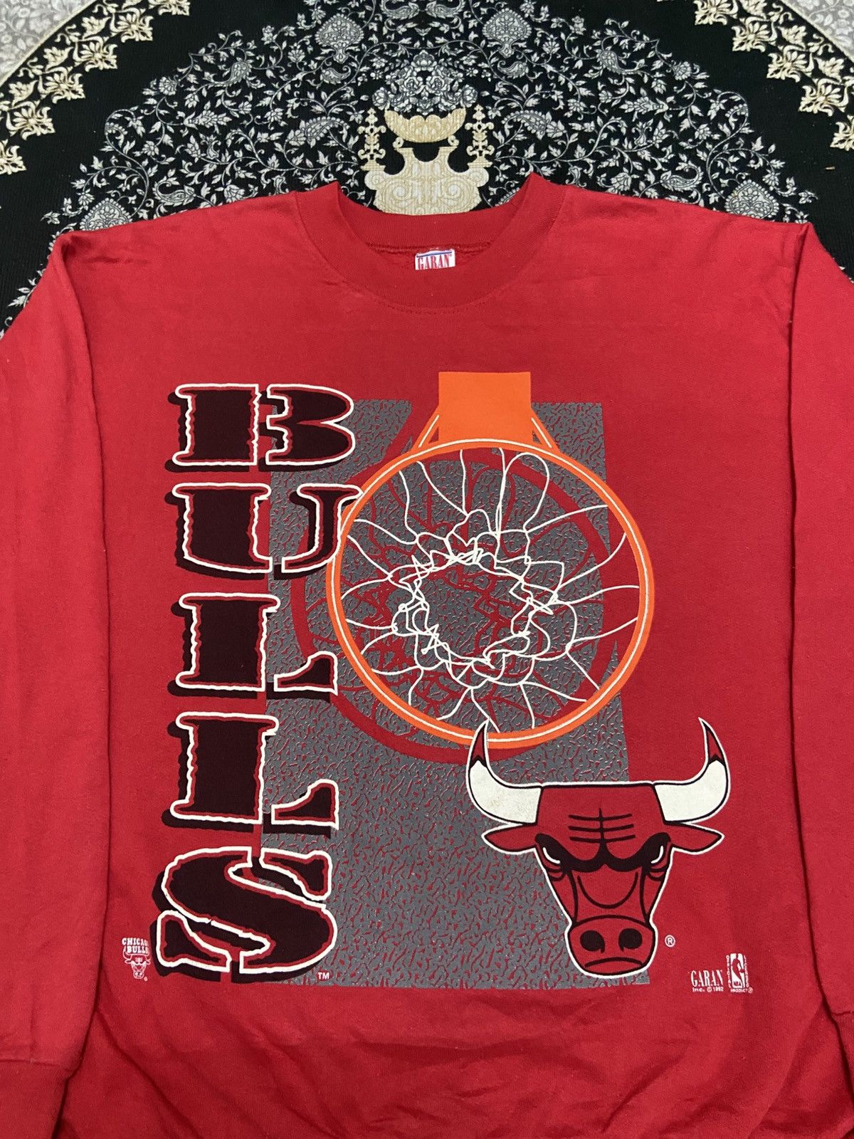 NBA 🔥Rare🔥Vintage 90s NBA Chicago Bull Sweatshirt Size US XL / EU 56 / 4 - 2 Thumbnail