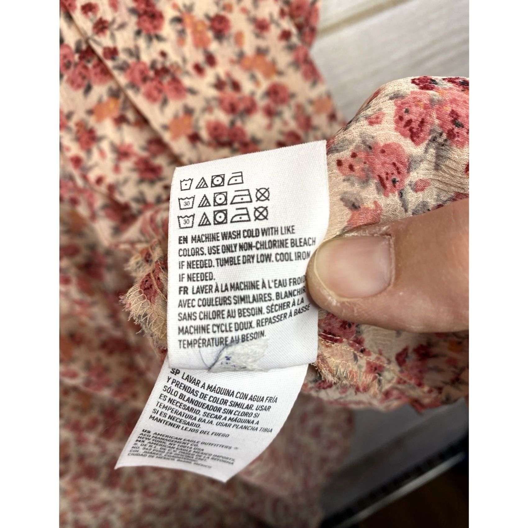 American Eagle Outfitters VINTAGE? No. Size XL / US 12-14 / IT 48-50 - 7 Thumbnail