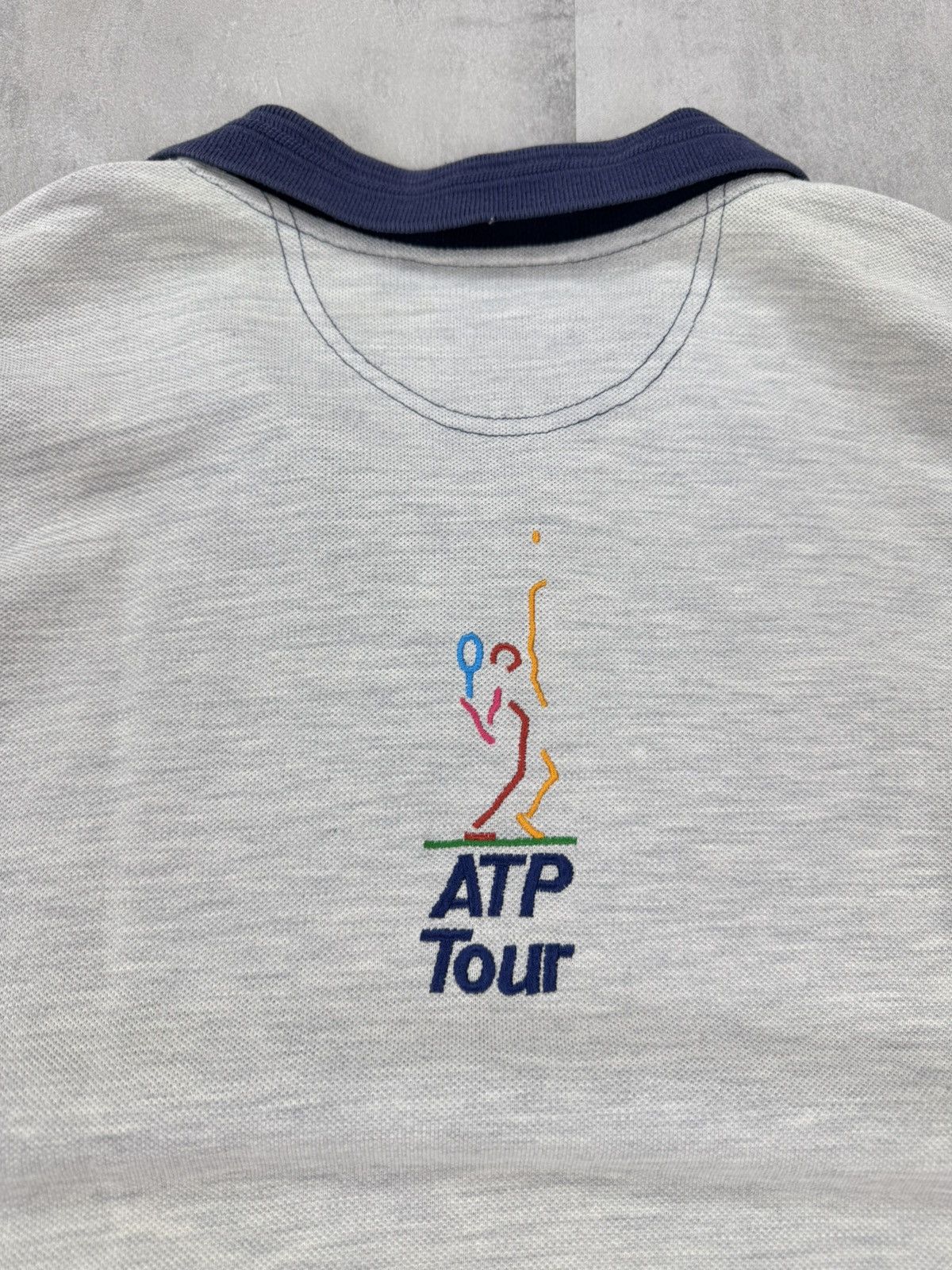 Vintage adidas originals Vintage APT TOUR Tennis Polo oversized Size US XXL / EU 58 / 5 - 6 Thumbnail