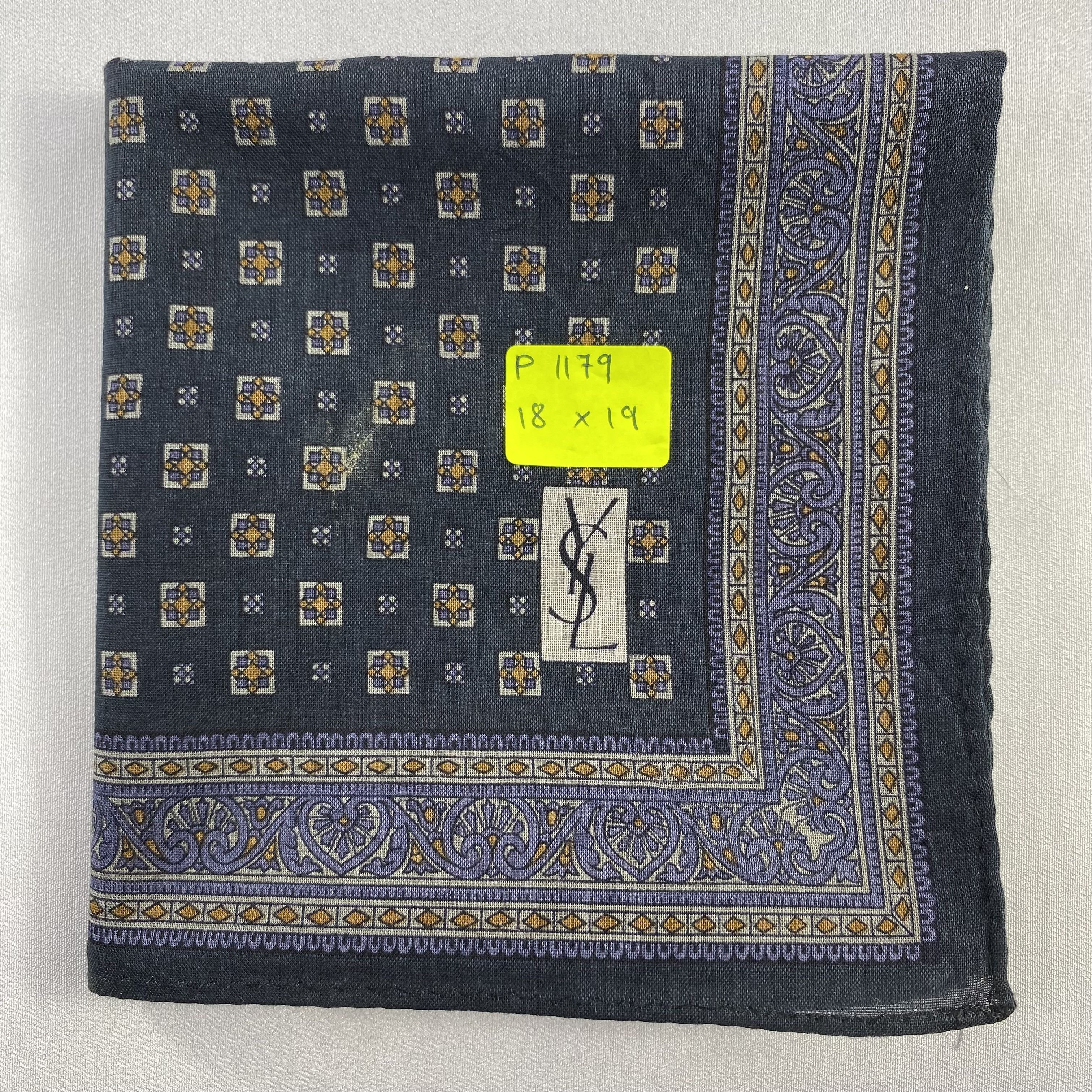 Vintage Yves Saint Laurent Handkerchief / Neckerchief-P1179 Size ONE SIZE - 5 Thumbnail