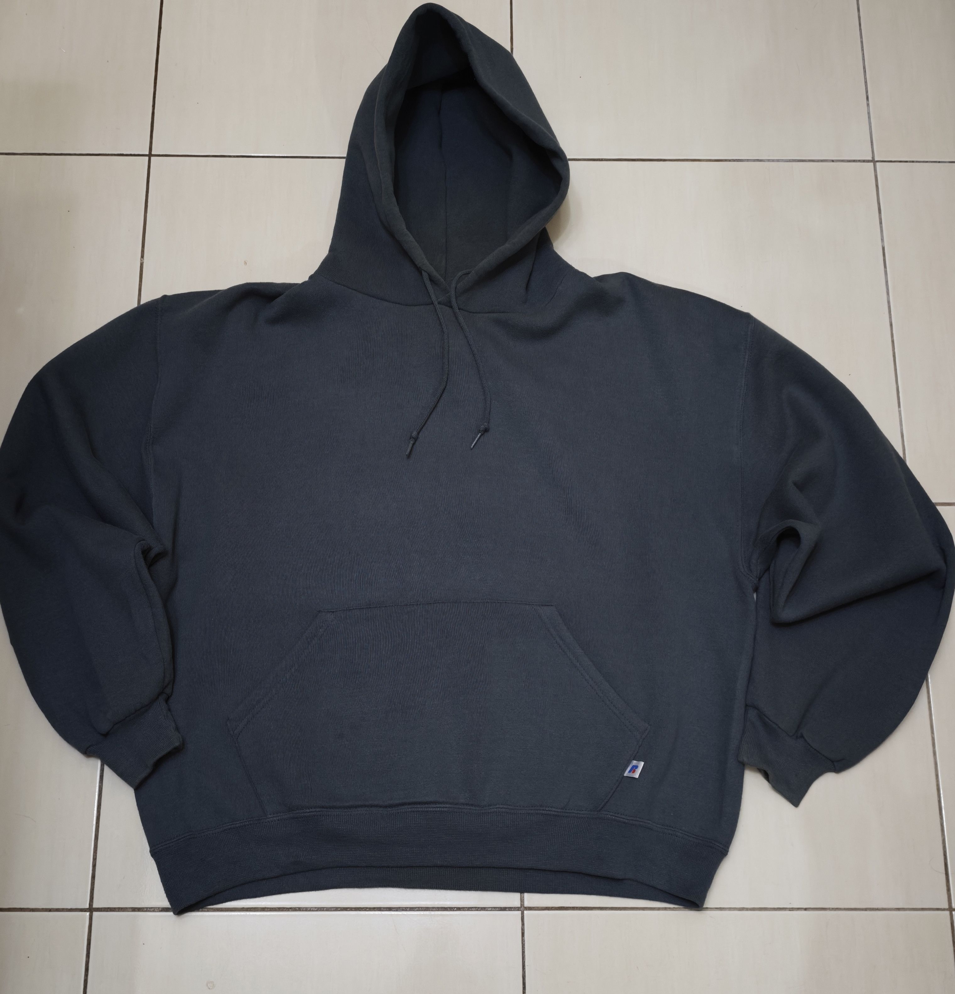 Russell Athletic Vintage Russell Athletic Plain Boxy Hoodie Size US L / EU 52-54 / 3 - 3 Thumbnail
