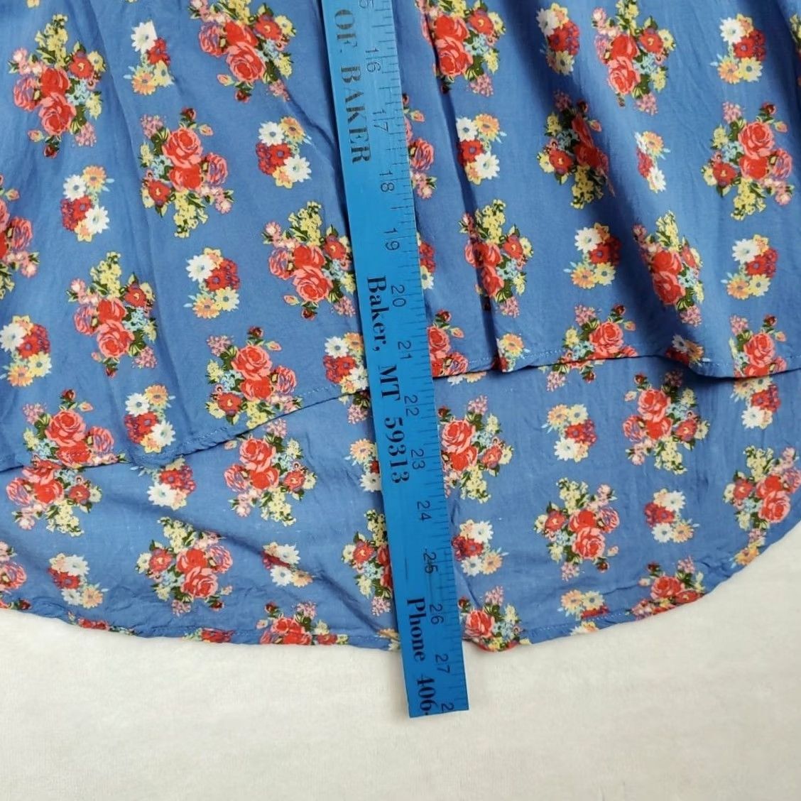 Vintage Matilda Jane Blue Floral 3/4 Sleeve Ruffle Boho Womens Top Blouse Tunic V-Neck Button 3/4 Sleeve Rayon Regular M Beige? Blue? Size M / US 6-8 / IT 42-44 - 5 Thumbnail
