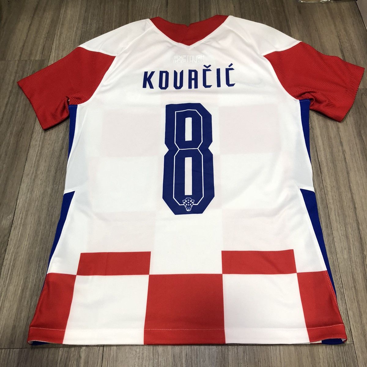 Nike Croatia 20/21 home shirt #8 Kovacic Size US S / EU 44-46 / 1 - 2 Thumbnail