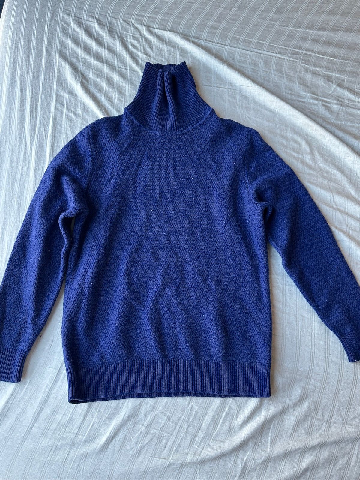 Brioni Brioni Blue Turtleneck Cashmere Sweater Size US M / EU 48-50 / 2 - 1 Thumbnail