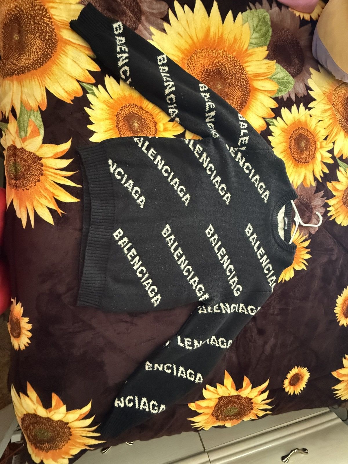 Balenciaga Balenciaga Allover logo sweater Size US M / EU 48-50 / 2 - 1 Thumbnail