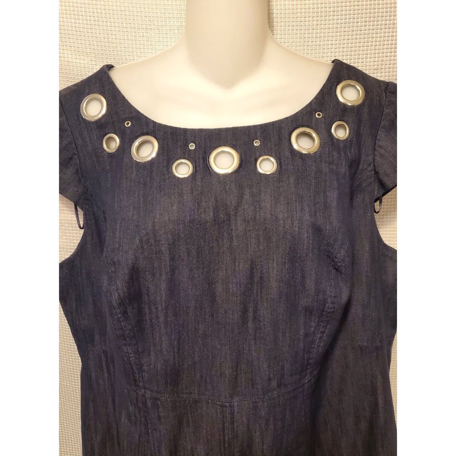 Vintage Sandra Darren Dark Chambray Denim cut out collar Dress Size 16W Office Cottage Size XXL / US 16-18 / IT 52-54 - 3 Thumbnail