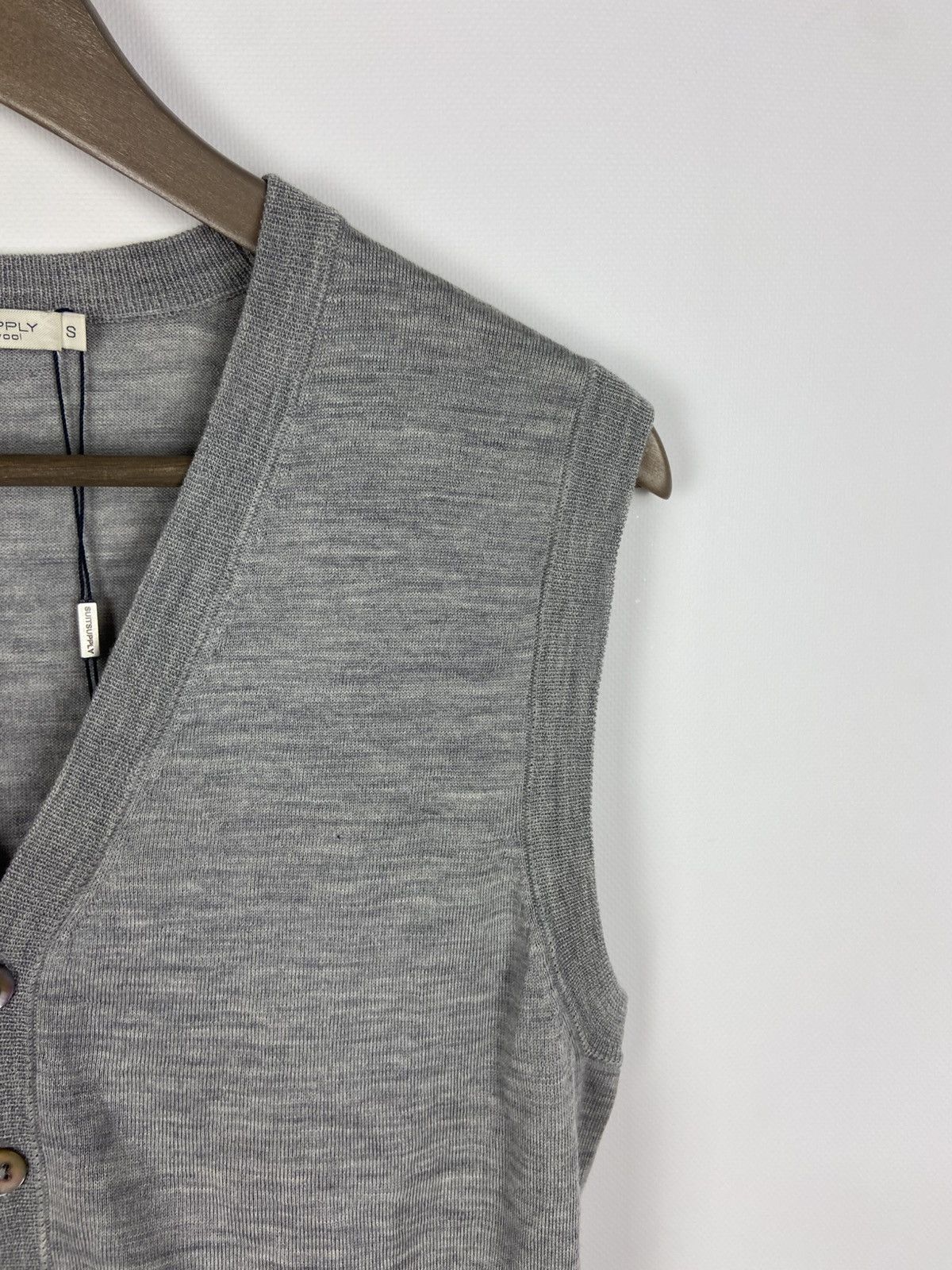 Designer × Suitsupply Suitsupply Gray Button Wool Vest Mens Size US S / EU 44-46 / 1 - 5 Thumbnail