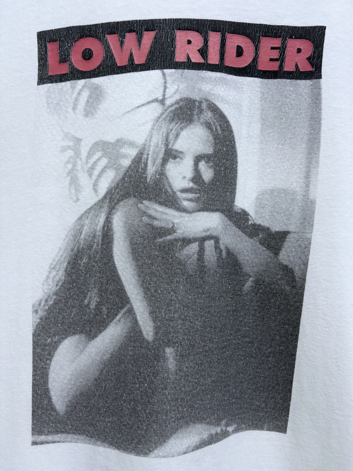 POP MAGAZINE Vintage 90's Low Rider - Kendall Jenner Portrait T-Shirt Size US S / EU 44-46 / 1 - 4 Thumbnail