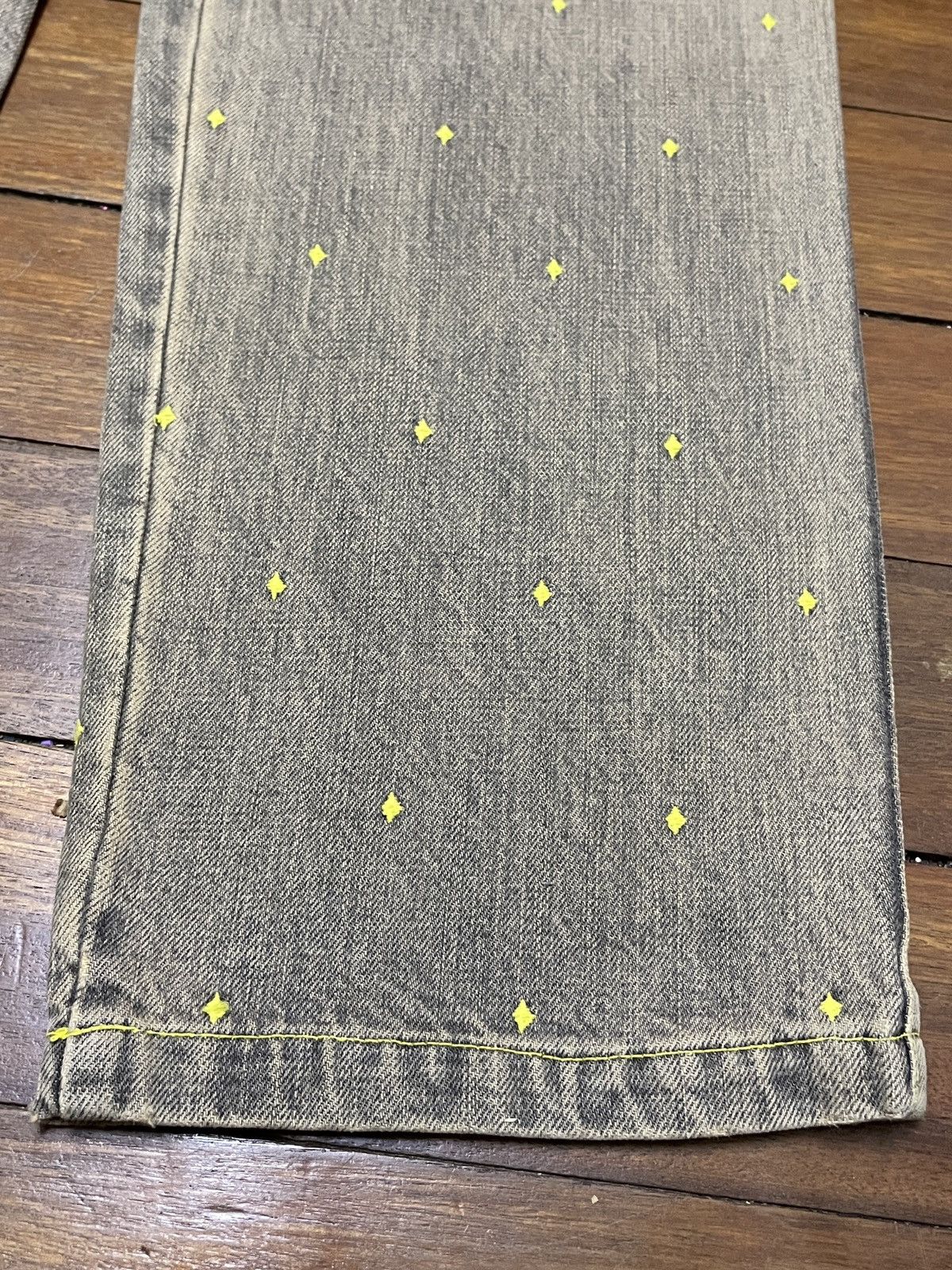 Undercover SS02 Very Rare Undercover The Illusion of Haze Diamond Jeans Size US 29 - 6 Thumbnail