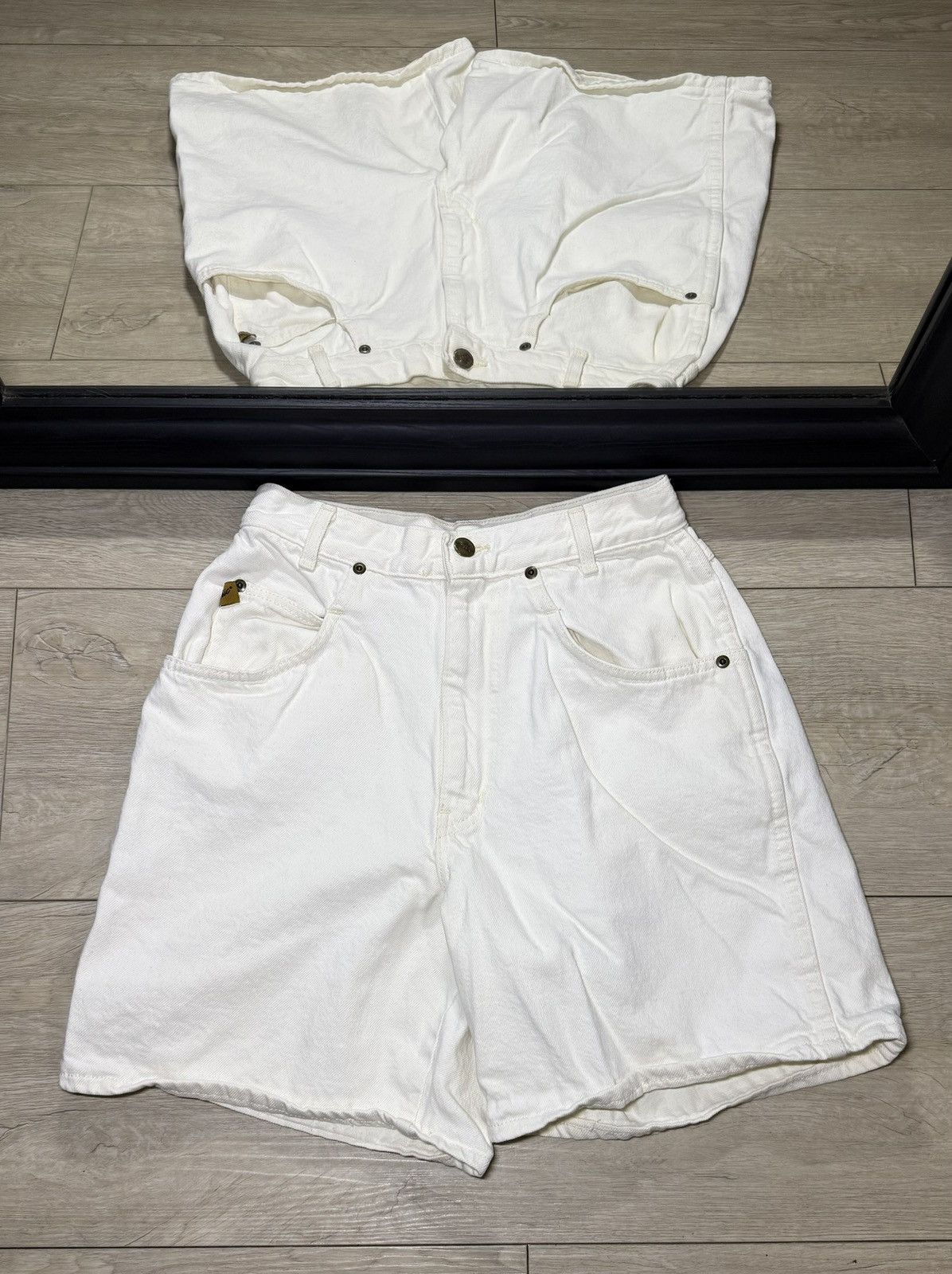 Columbia Y2K 2000s Beige Chic Jean Short Jorts Size 32" / US 10 / IT 46 - 1 Thumbnail