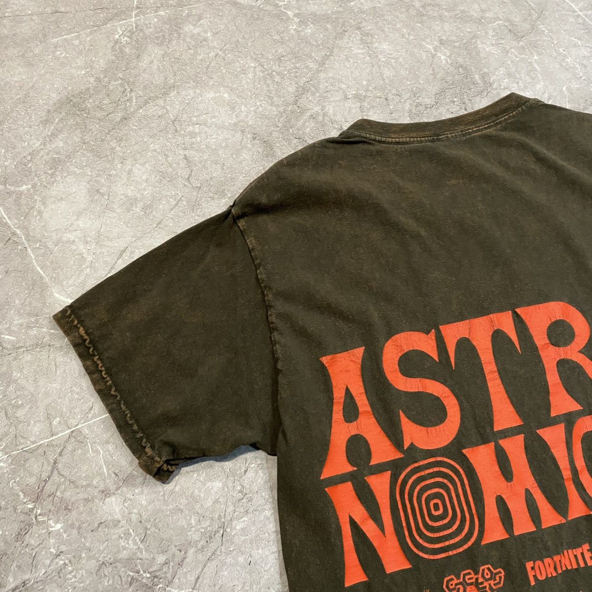 Travis Scott TRAVIS SCOTT CACTUS JACK ASTRONOMICAL TEE BIG LOGO FORTNITE Size US M / EU 48-50 / 2 - 6 Thumbnail