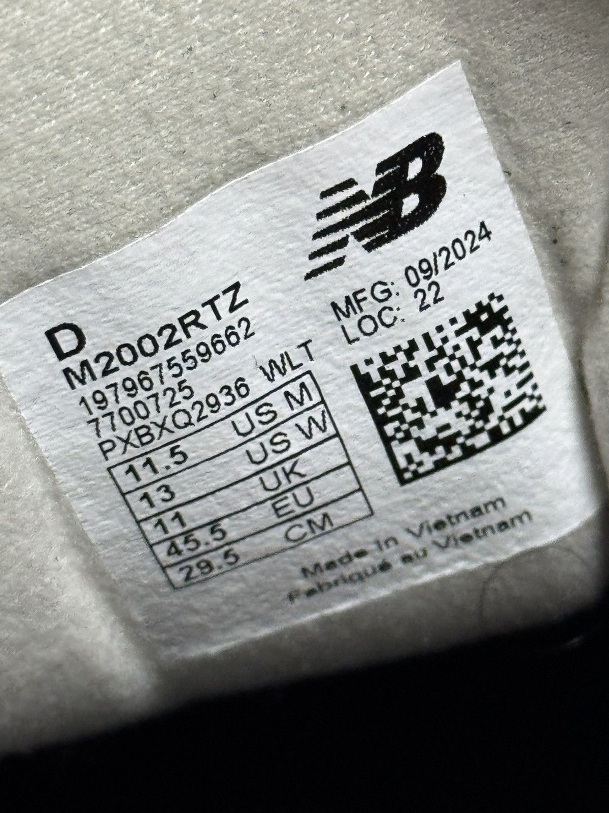 New Balance New Balance 2002R Black Beige Size 11.5 Size US 11.5 / EU 44-45 - 8 Thumbnail