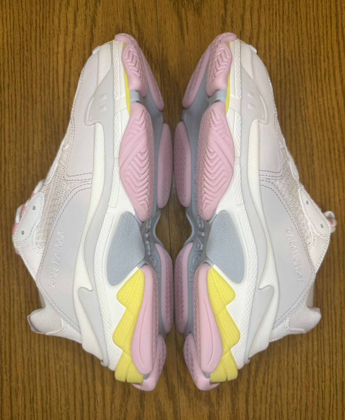 Balenciaga Balenciaga Triple S Sneaker Size US 11 / IT 41 - 3 Thumbnail
