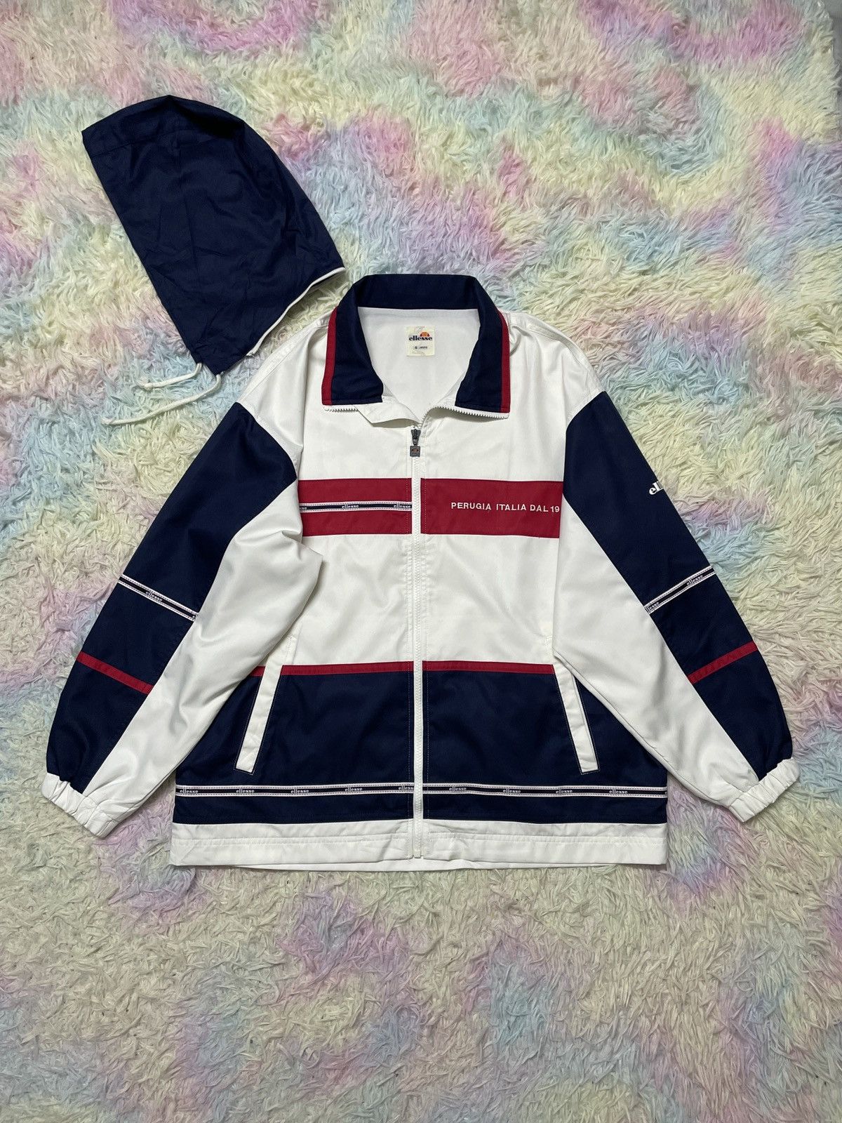 Ellesse × Japanese Brand × Vintage Ellesse light jacket with hoodie Size US S / EU 44-46 / 1 - 1 Thumbnail