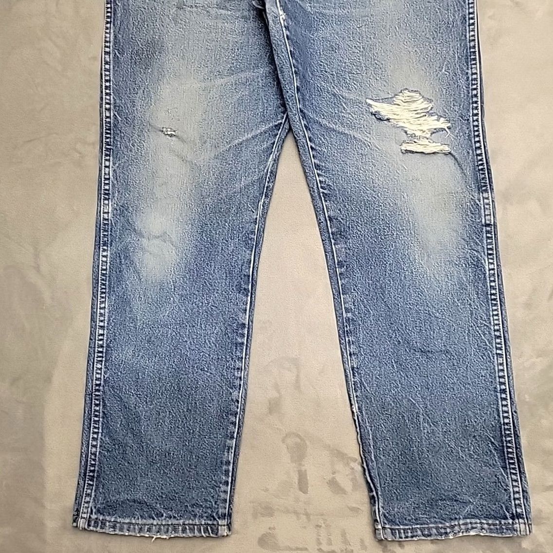 Wrangler Wrangler Jeans Men 38x34 Blue Faded Whiskered Cowboy Distressed Workwear Size US 38 / EU 54 - 2 Thumbnail