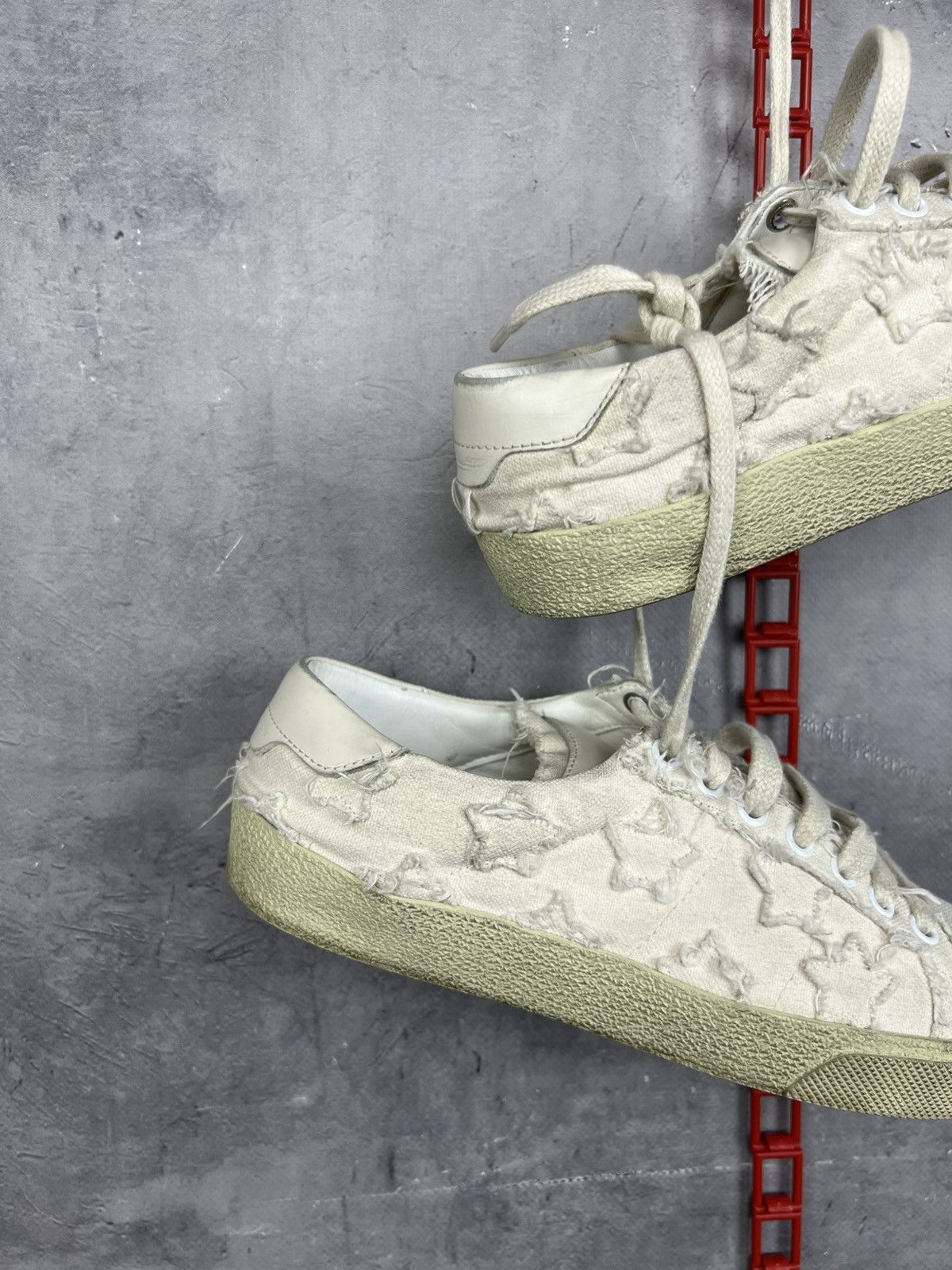 Saint Laurent Paris Saint Laurent Canvas Distressed Accents Sneakers Sz 37/24cm Size US 7 / IT 37 - 3 Thumbnail