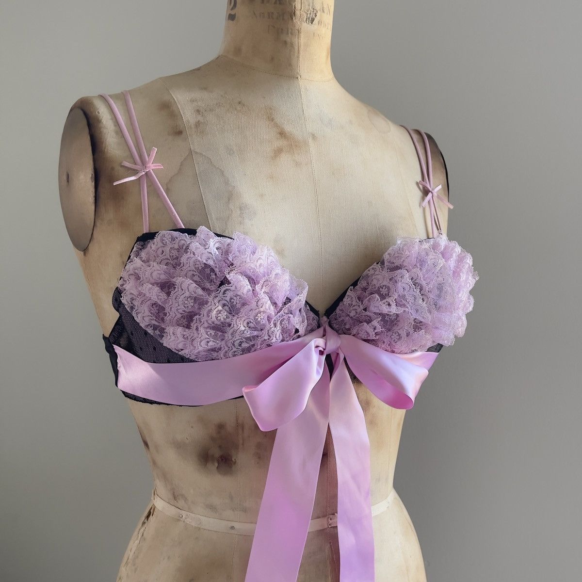 Vintage Vintage Purple Ruffled Lace Bra (34B/32C) Size S / US 4 / IT 40 - 4 Thumbnail