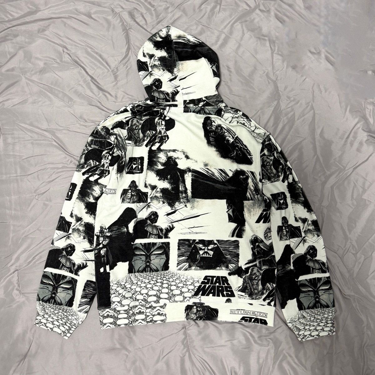 Kith Kith Star Wars Vadeer Illustration Hoodie - Waffle Deadstock Size US M / EU 48-50 / 2 - 11 Thumbnail