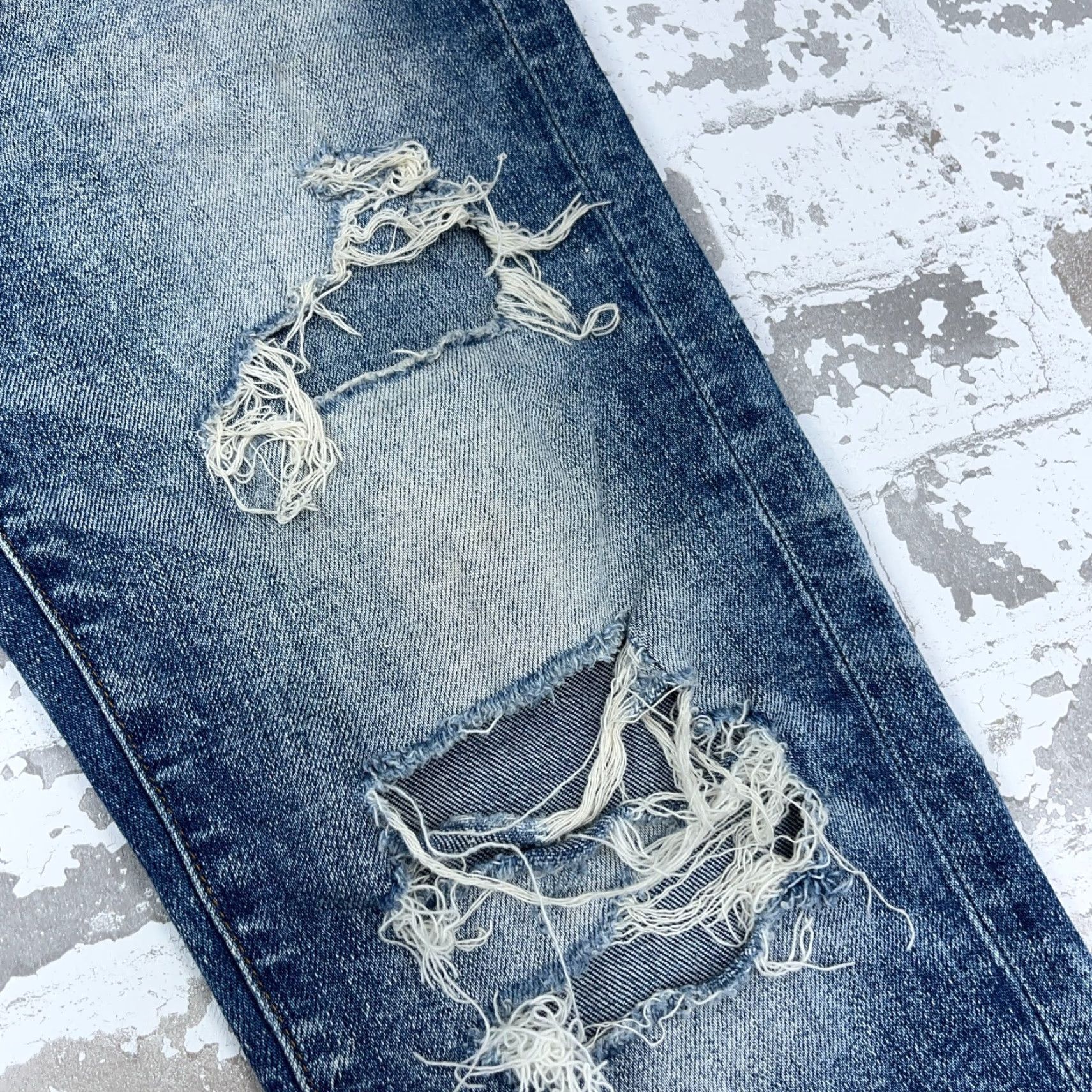 American Eagle Outfitters American Eagle Outfitters Jeans Men 30x32 Skinny Blue Medium Wash Distressed? No. 5-Pocket Denim Slim Fit Airflex Size US 30 / EU 46 - 7 Thumbnail