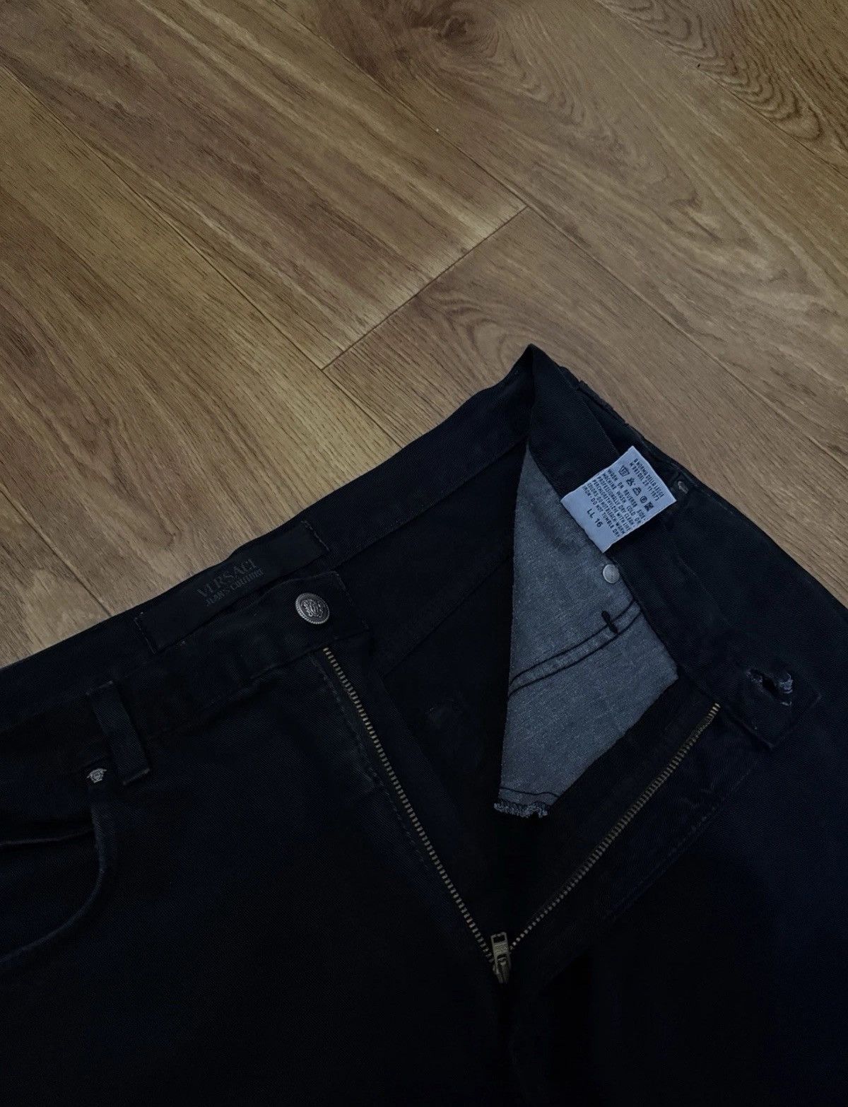 Versace Jeans Couture Vintage Versace Jeans Couture Flared Black Jeans Medusa Size US 34 / EU 50 - 7 Thumbnail