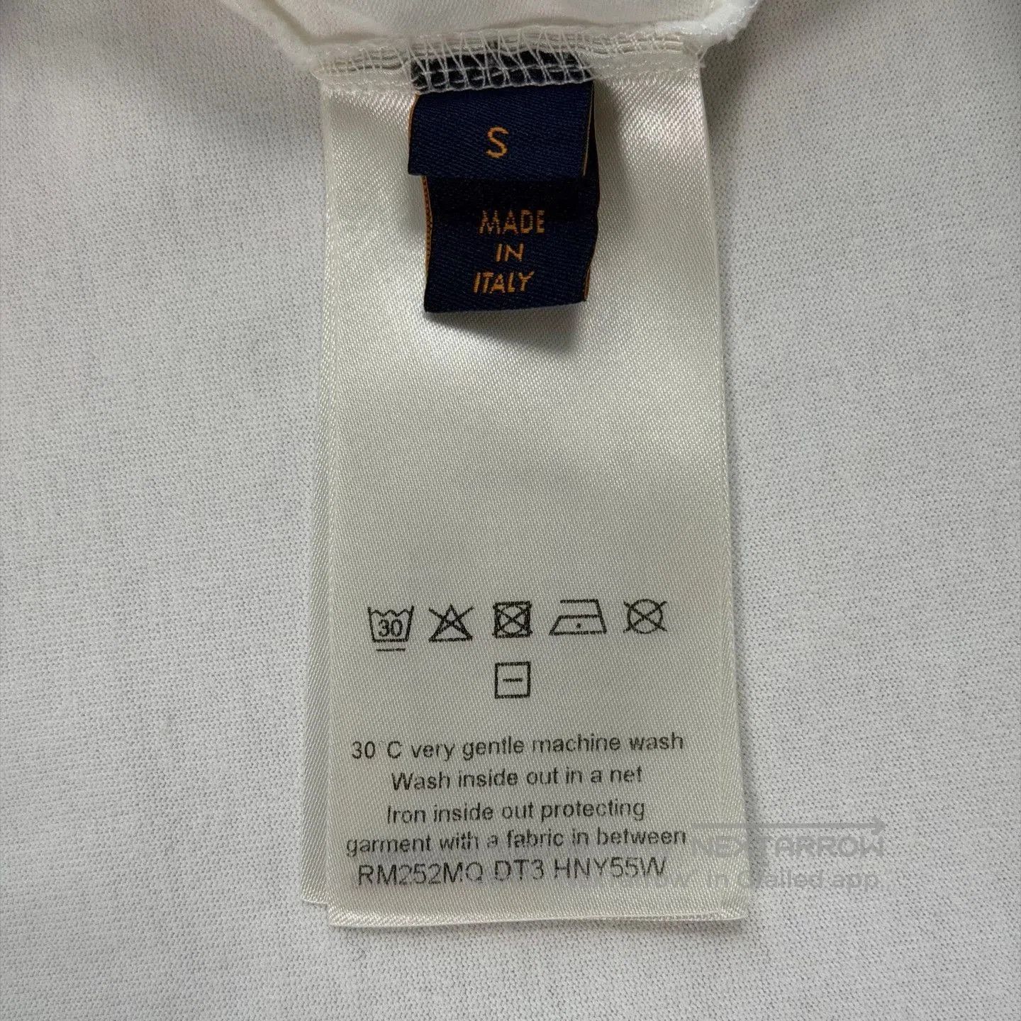 Louis Vuitton LV 25 Embossed Chest Logo White T-Shirt. Size US S / EU 44-46 / 1 - 4 Thumbnail