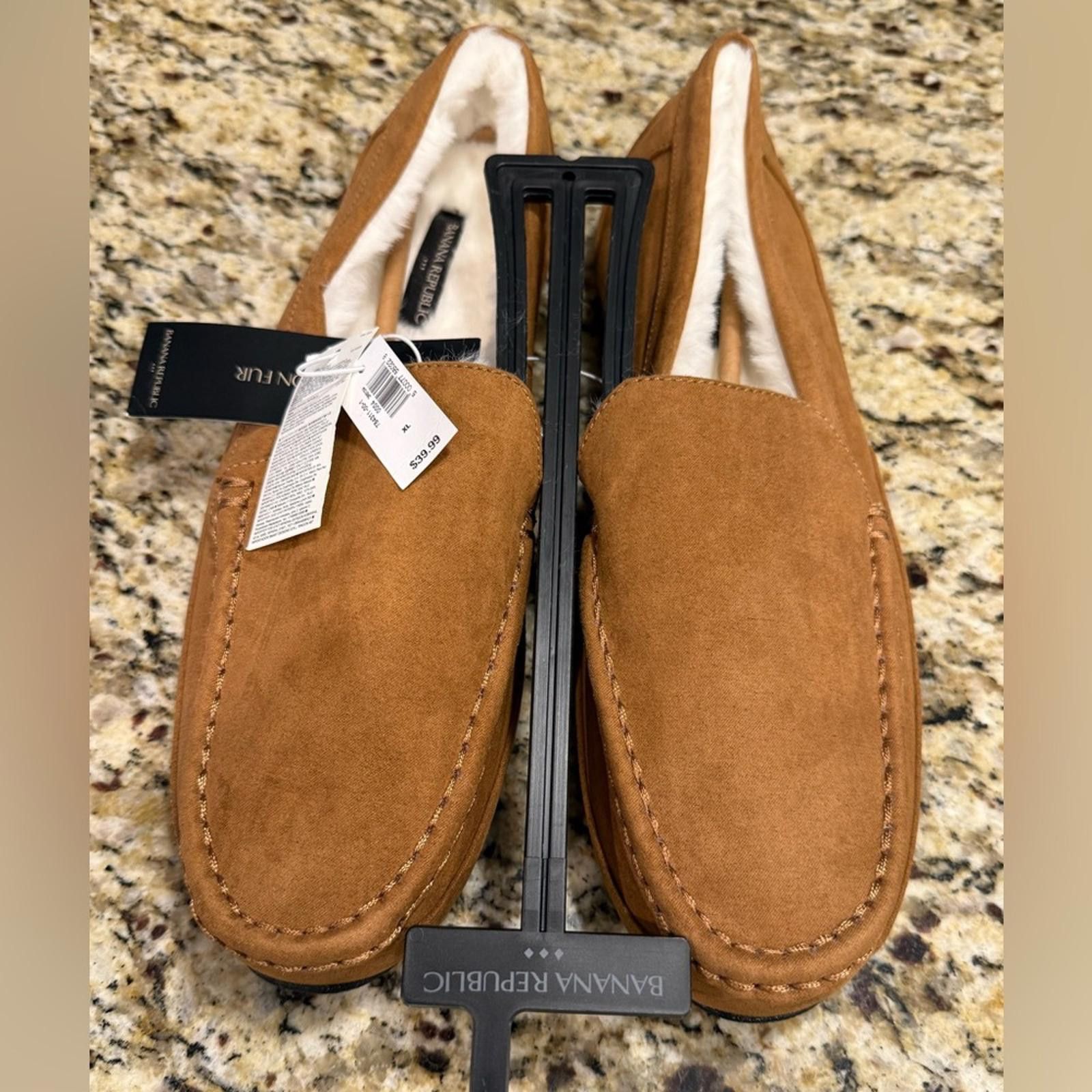 Other Banana Republic Factory tan faux leather & fur slipper XL Size US 7.5 / IT 37.5 - 1 Thumbnail